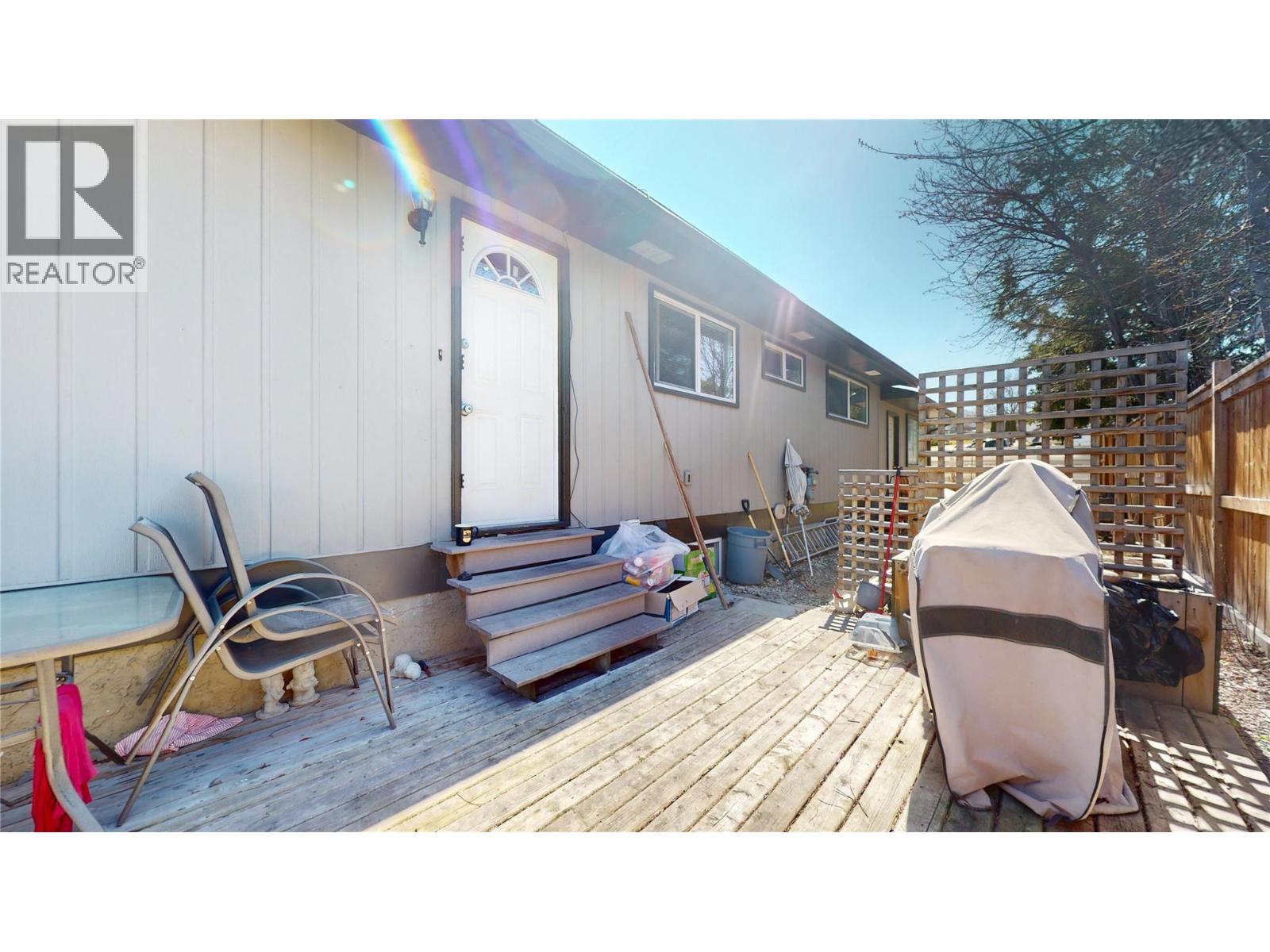 1061 16th Avenue S, Cranbrook, British Columbia  V1C 3A3 - Photo 21 - 10381661