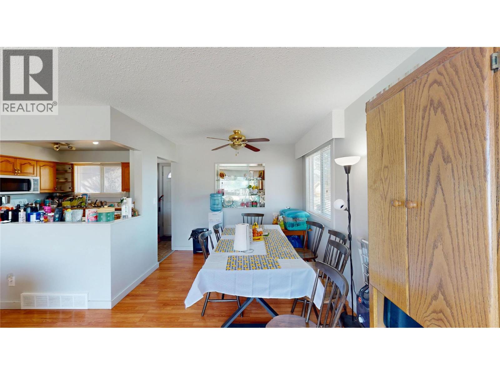 1061 16th Avenue S, Cranbrook, British Columbia  V1C 3A3 - Photo 8 - 10381661