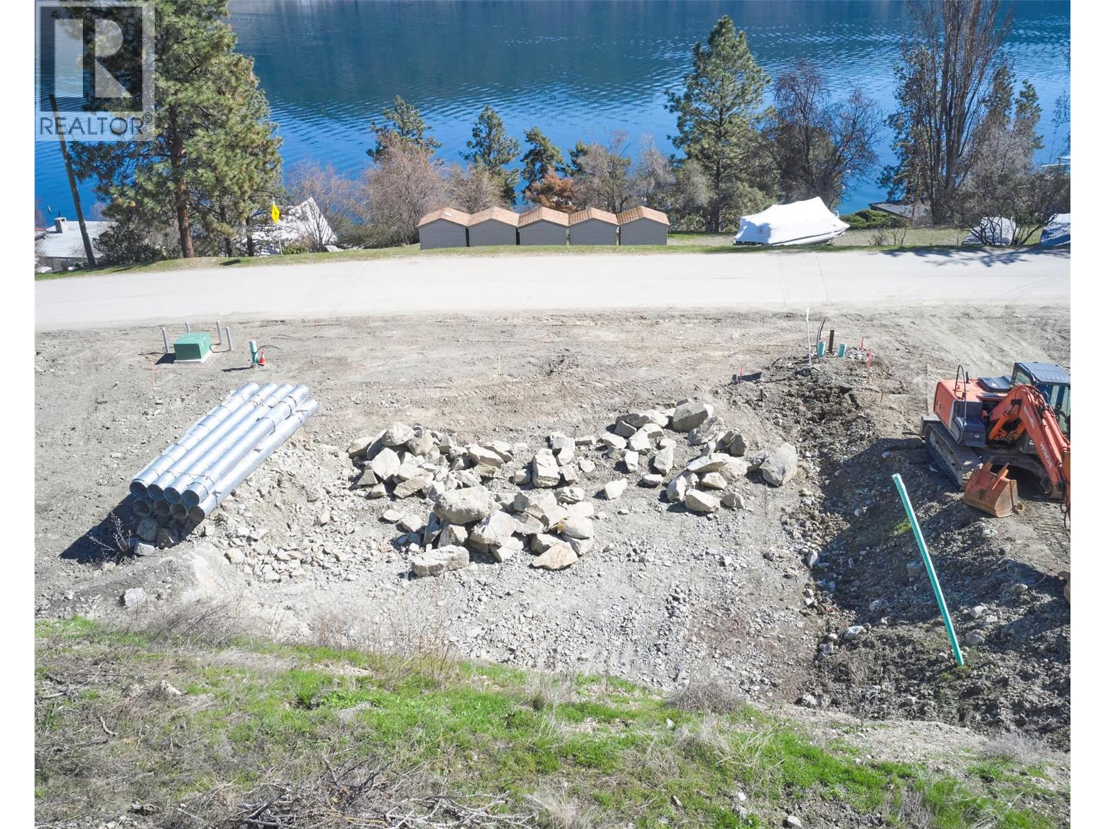 8803 Adventure Bay Road, Vernon, British Columbia  V1H 1E1 - Photo 16 - 10383195