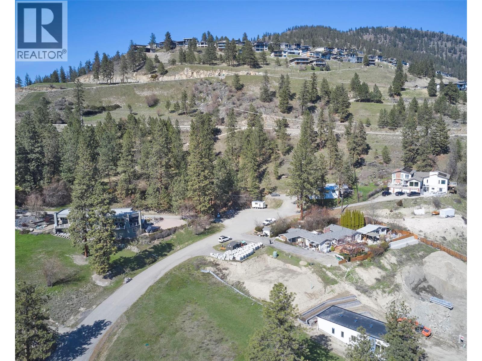 8803 Adventure Bay Road, Vernon, British Columbia  V1H 1E1 - Photo 8 - 10383195