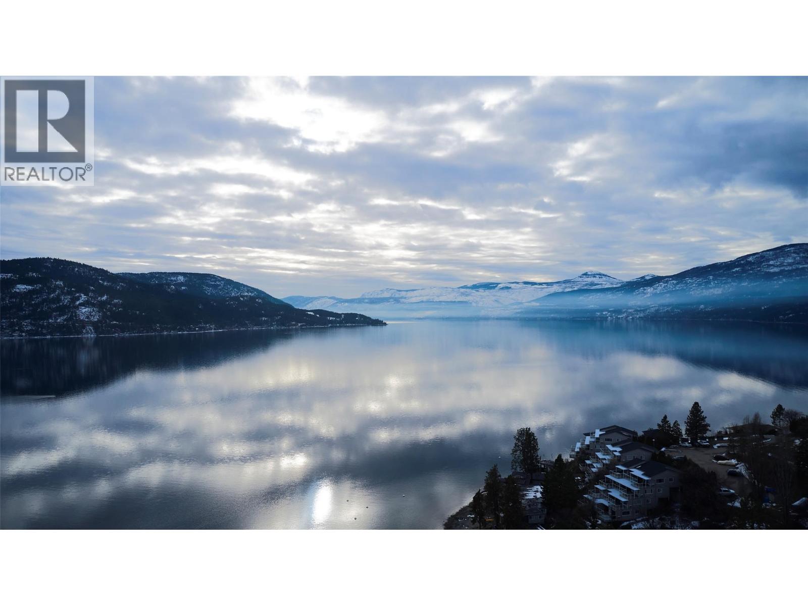 8805 Adventure Bay Road, Vernon, British Columbia  V1H 1E1 - Photo 1 - 10383194