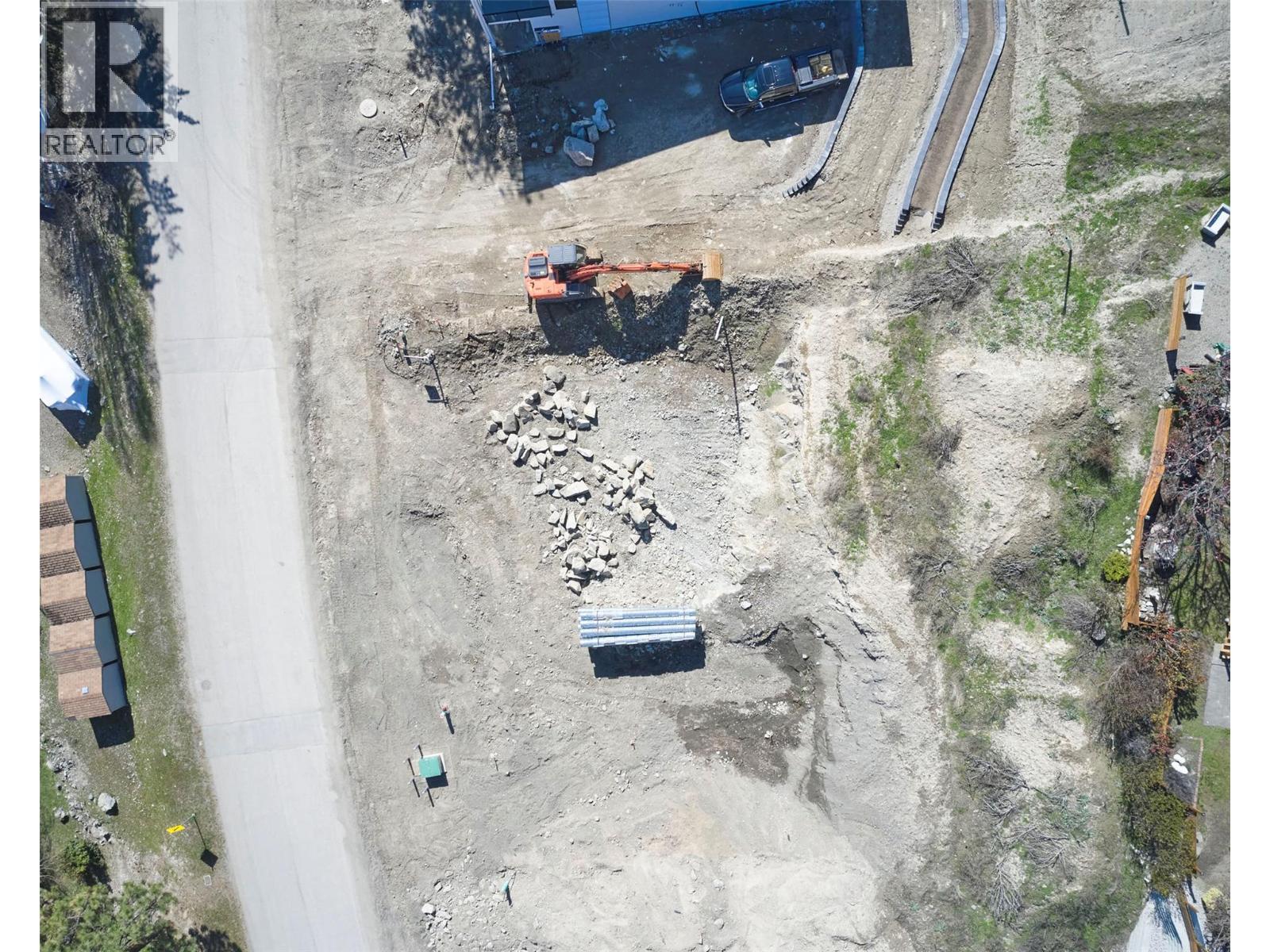 8805 Adventure Bay Road, Vernon, British Columbia  V1H 1E1 - Photo 19 - 10383194