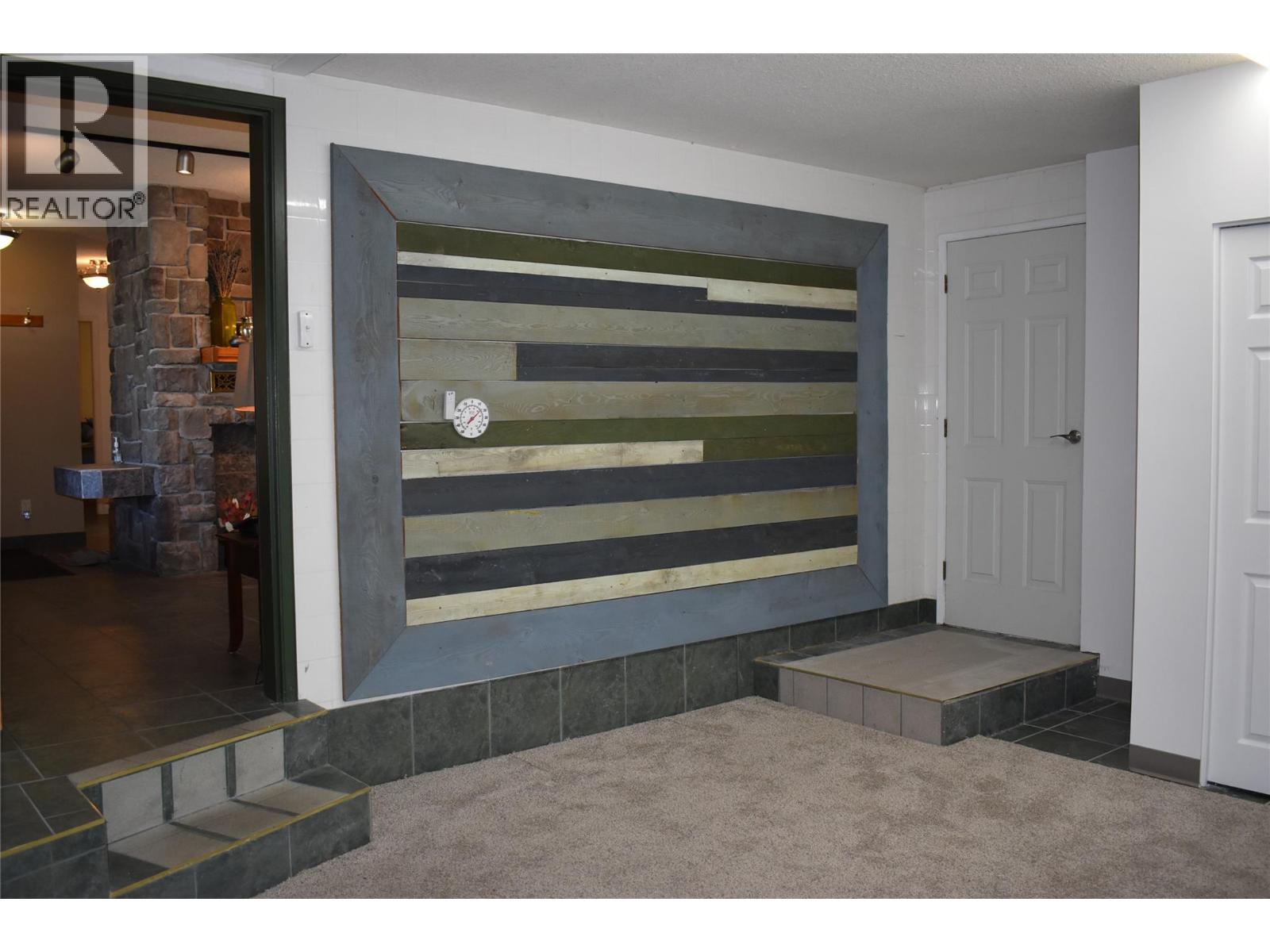 326 Adamson Drive, Penticton, British Columbia  V2A 7R6 - Photo 16 - 10382849