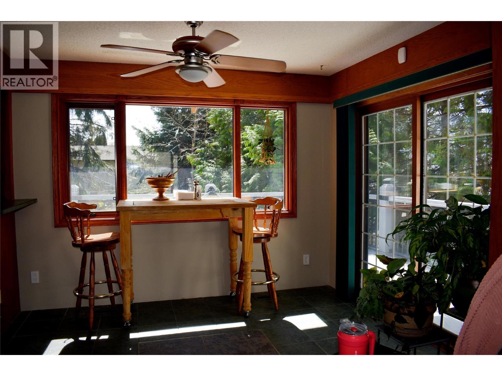 326 Adamson Drive, Penticton, British Columbia  V2A 7R6 - Photo 5 - 10382849