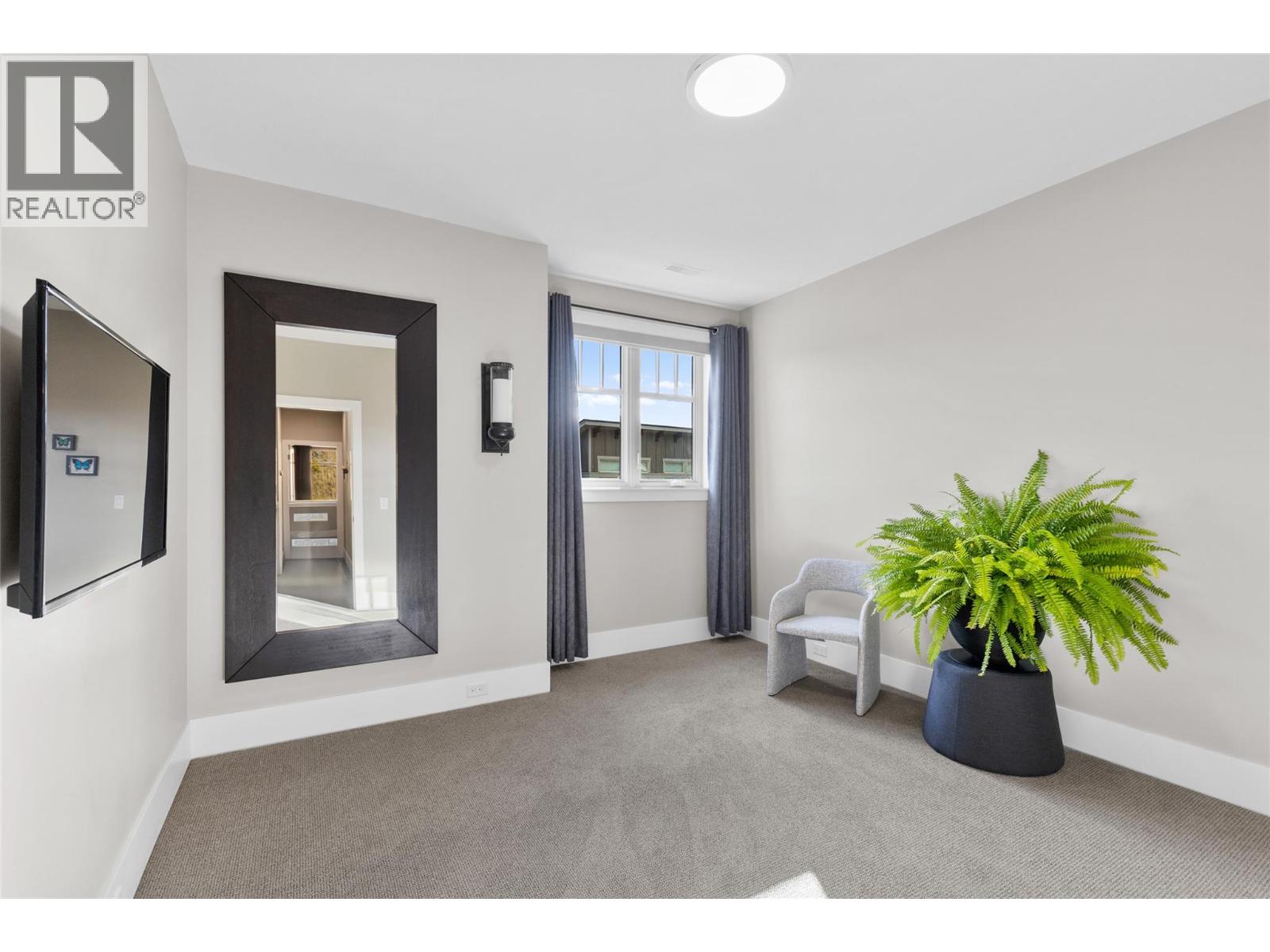 4000 Redstone Crescent Unit# 221, Peachland, British Columbia  V0H 1X5 - Photo 32 - 10383182