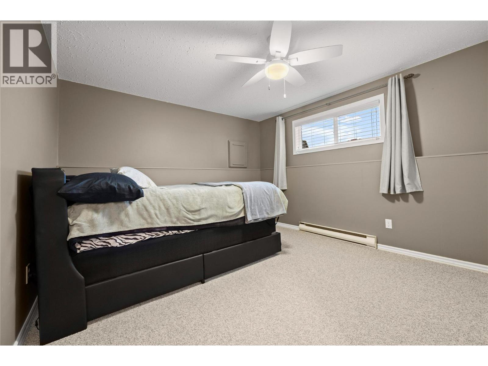 5882 Victoria Street, Peachland, British Columbia  V0X 1X4 - Photo 20 - 10383241