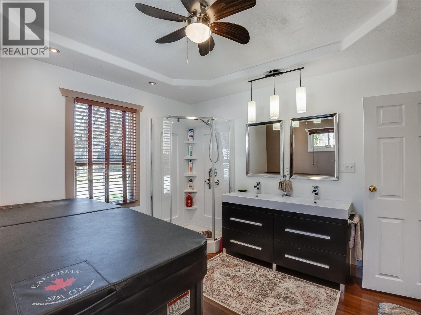 701 4th Street, Castlegar, British Columbia  V1N 2B7 - Photo 24 - 10383175