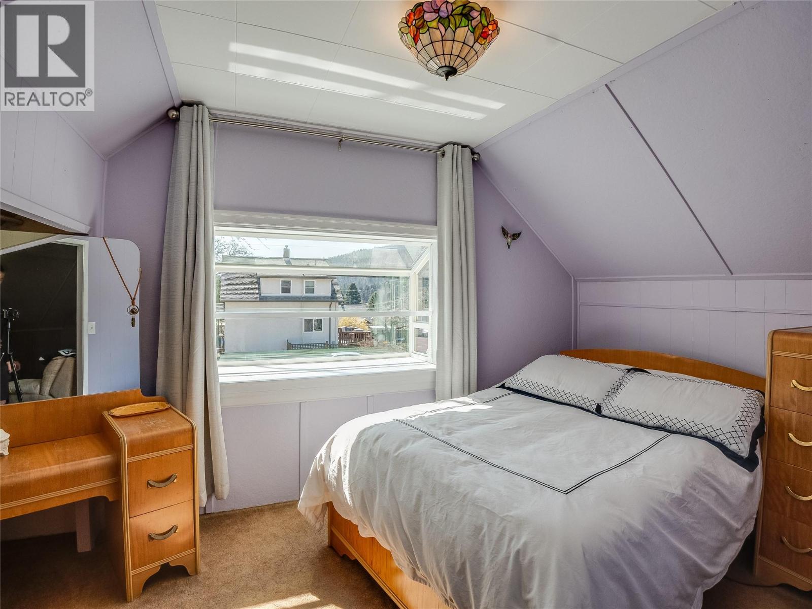 701 4th Street, Castlegar, British Columbia  V1N 2B7 - Photo 30 - 10383175