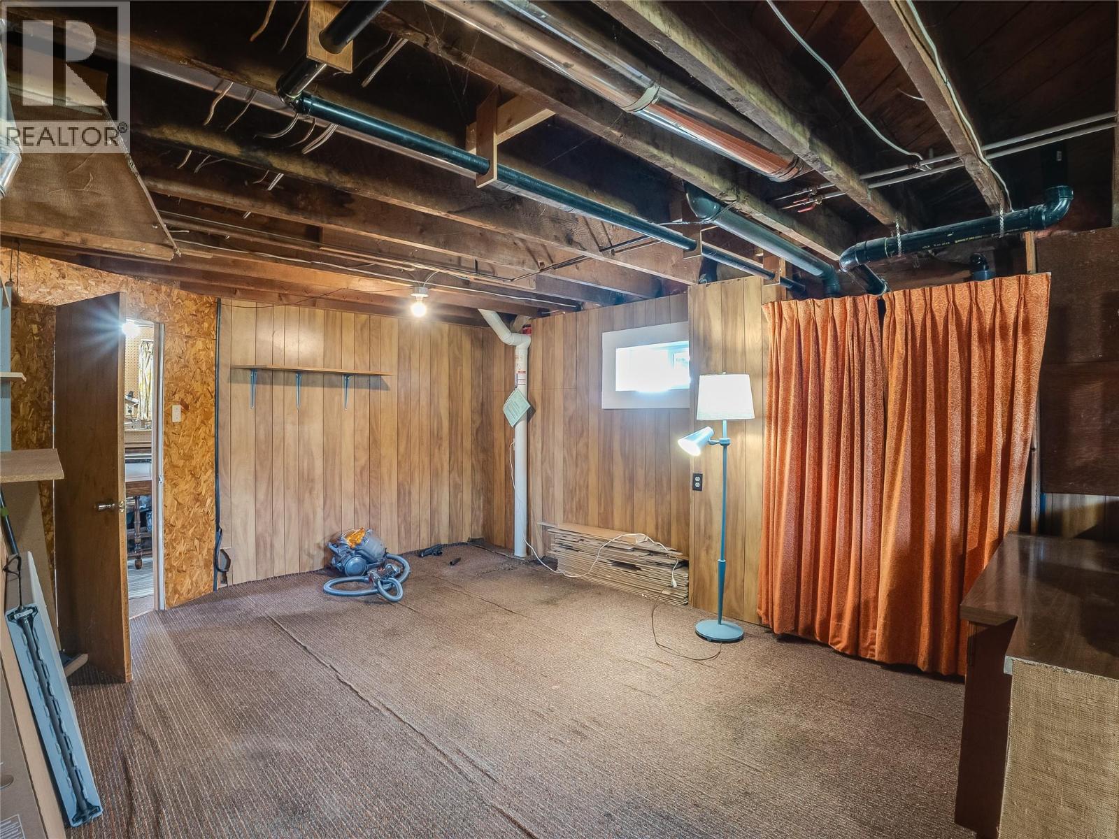 701 4th Street, Castlegar, British Columbia  V1N 2B7 - Photo 36 - 10383175