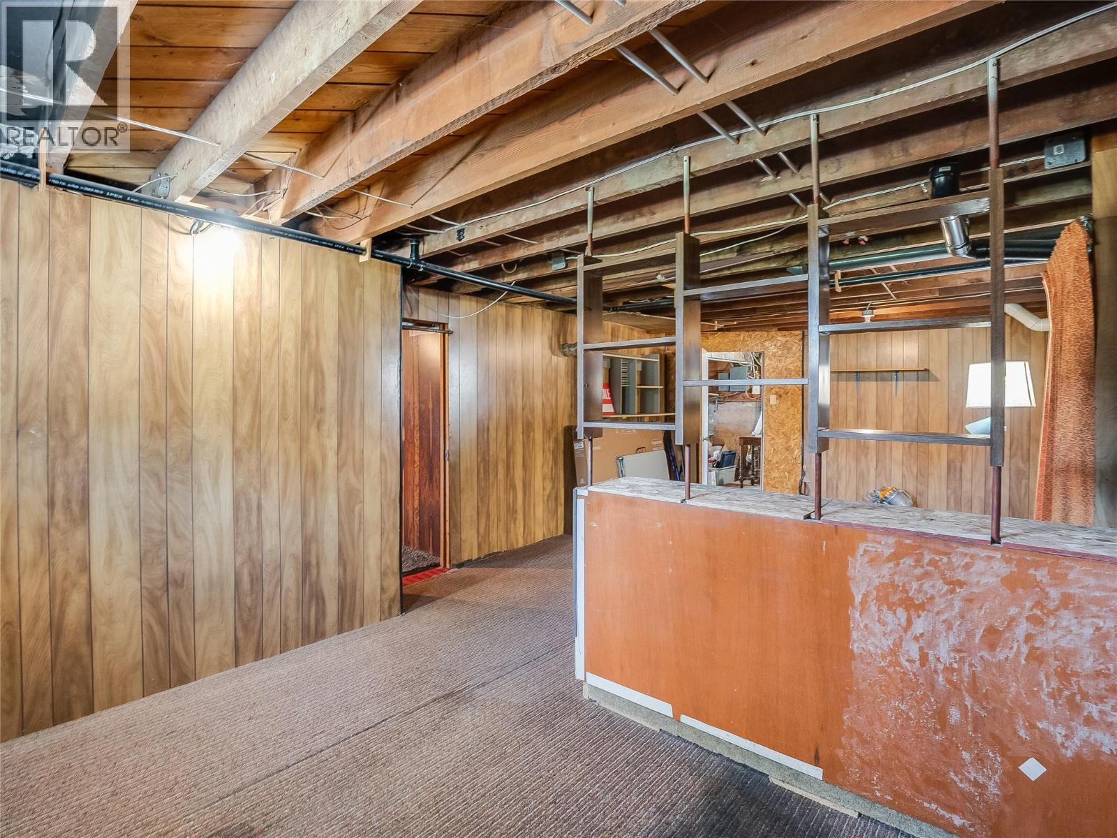 701 4th Street, Castlegar, British Columbia  V1N 2B7 - Photo 40 - 10383175