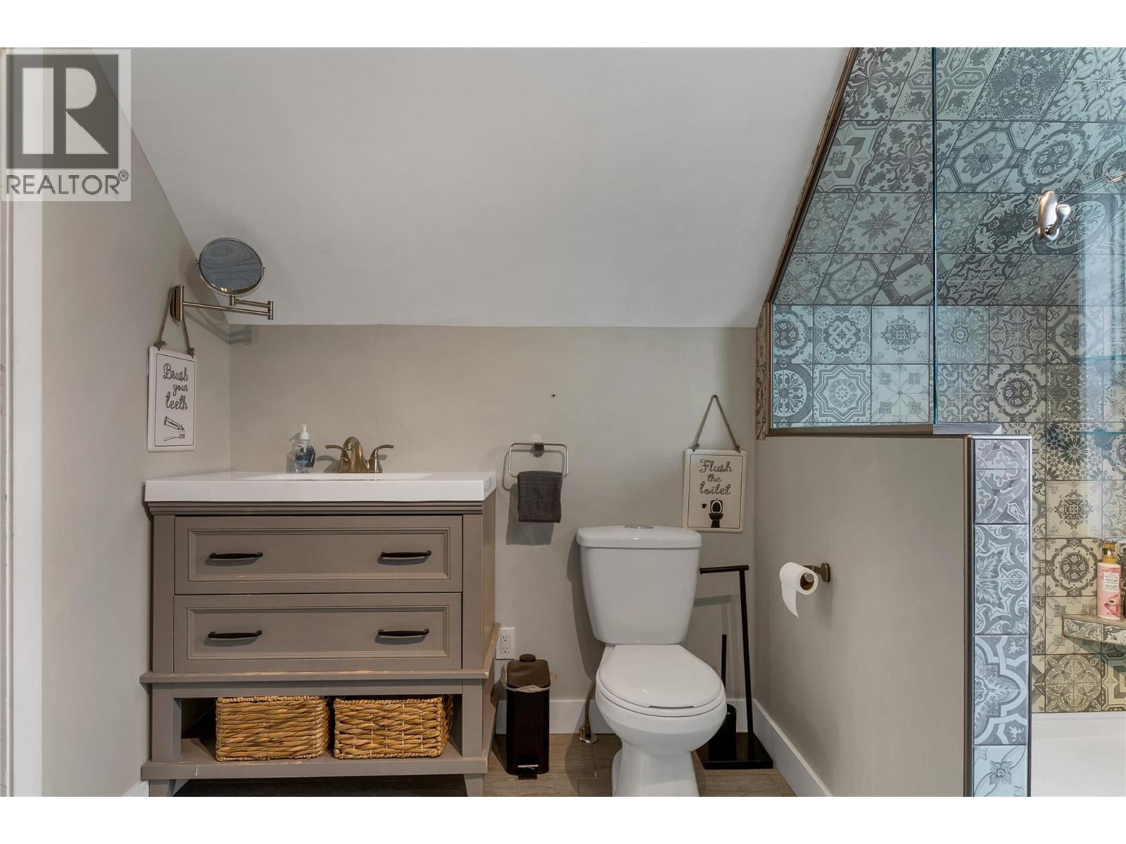 1505 32 Avenue, Vernon, British Columbia  V1T 2H9 - Photo 16 - 10383311