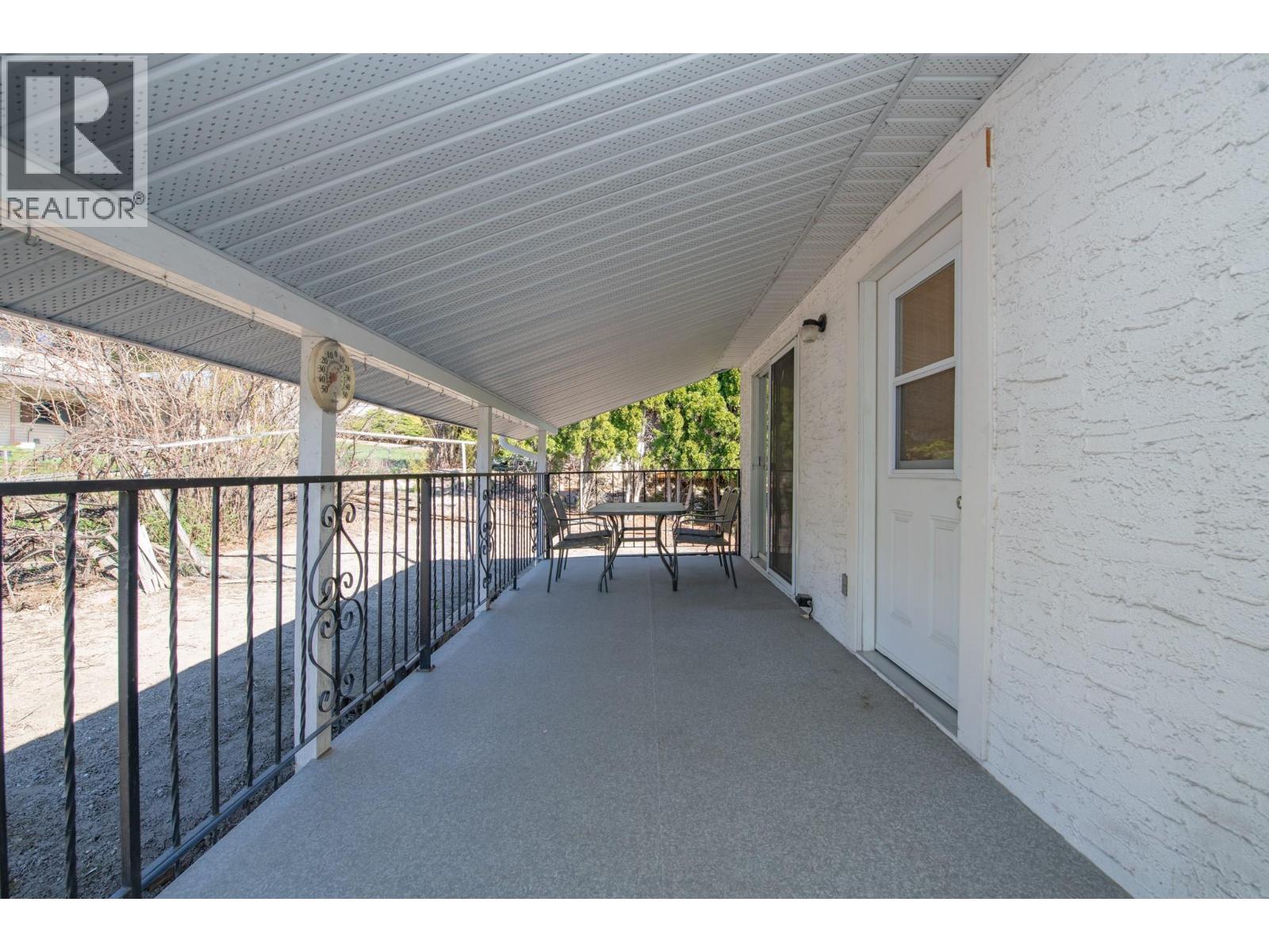 5847 Flemish Place, Vernon, British Columbia  V1H 1B2 - Photo 14 - 10383197