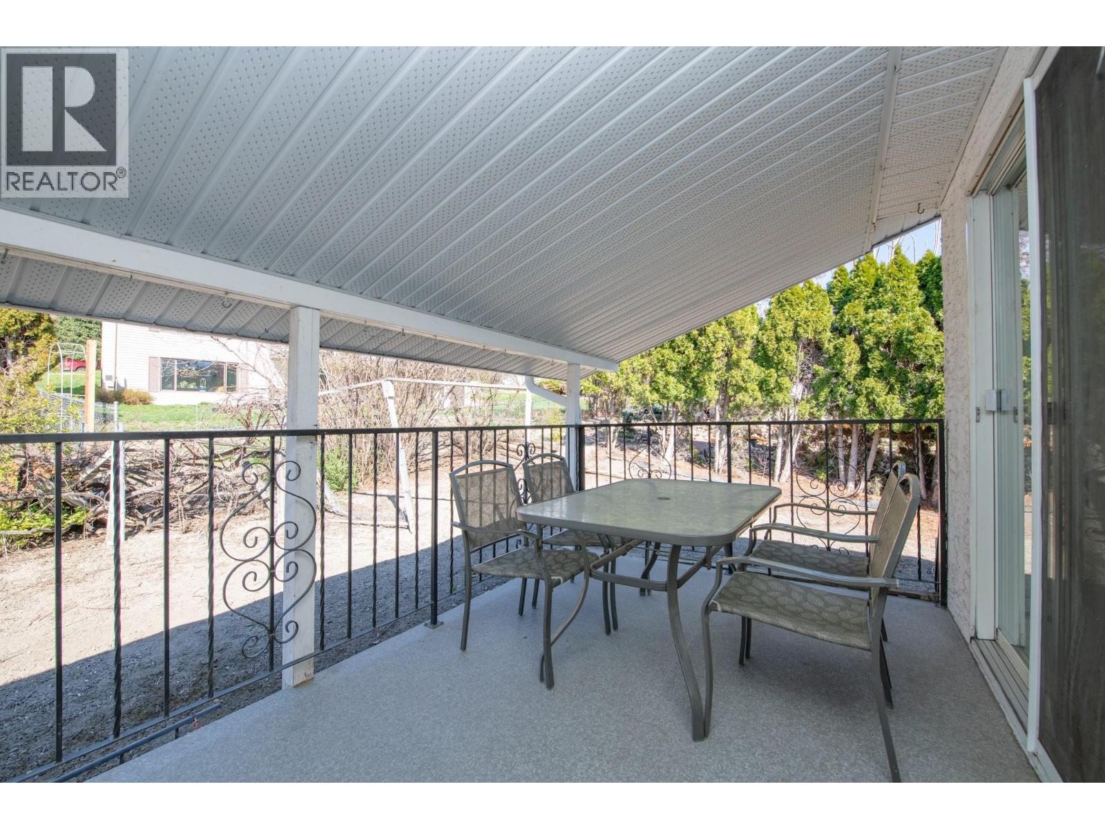 5847 Flemish Place, Vernon, British Columbia  V1H 1B2 - Photo 15 - 10383197