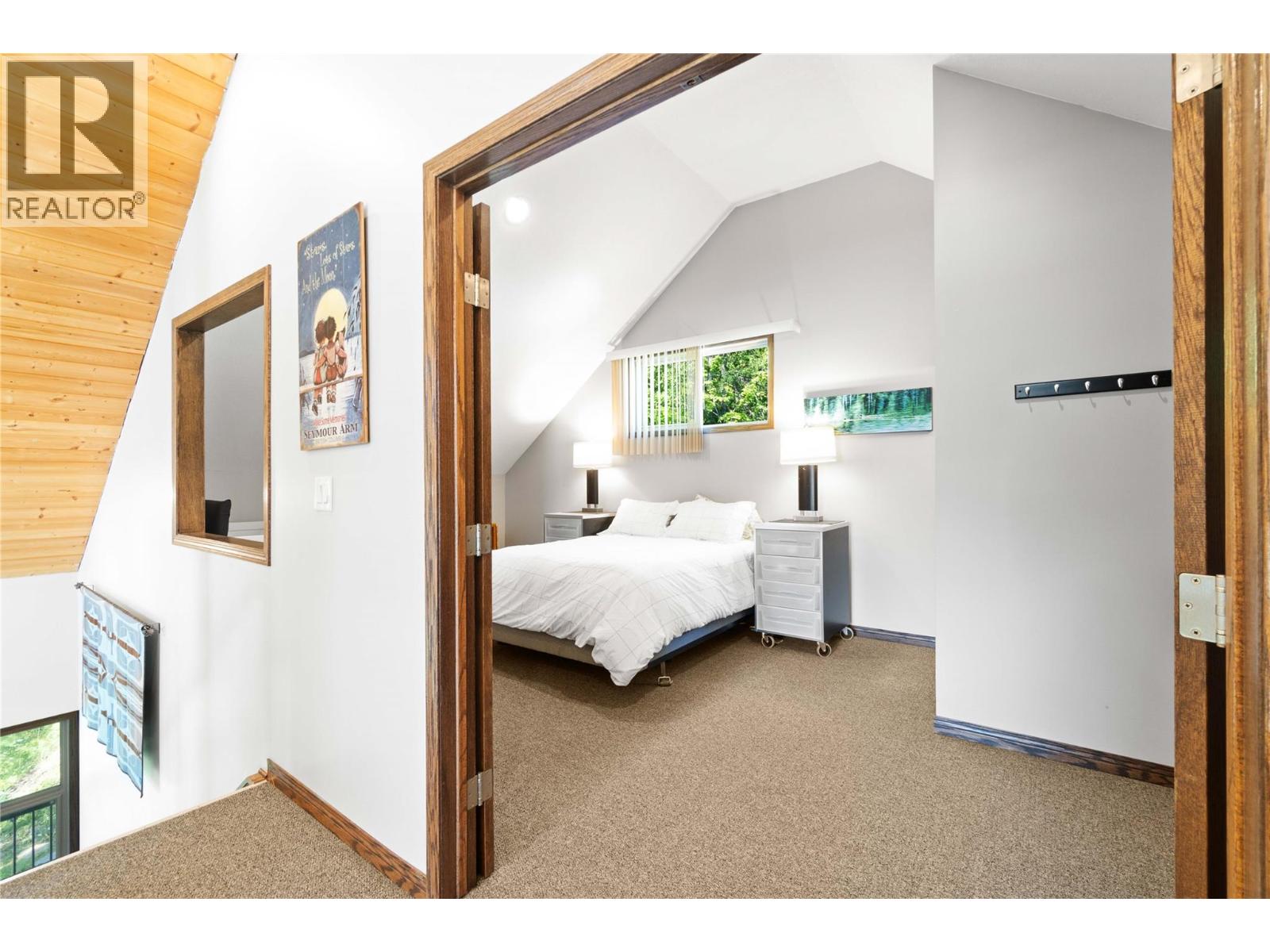 9000 Seymour Arm Main Fsr Unit# 12 & 13, Seymour Arm, British Columbia  V0E 1M0 - Photo 32 - 10383302