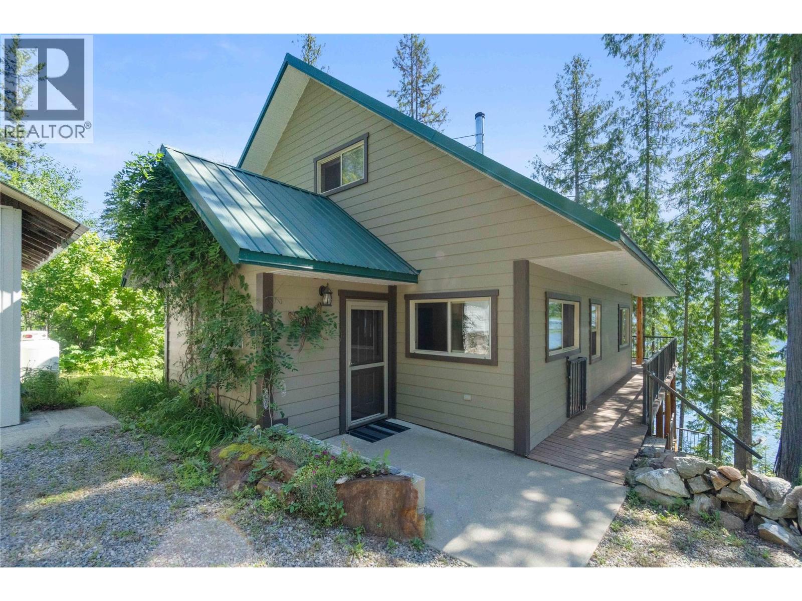 9000 Seymour Arm Main Fsr Unit# 12 & 13, Seymour Arm, British Columbia  V0E 1M0 - Photo 62 - 10383302