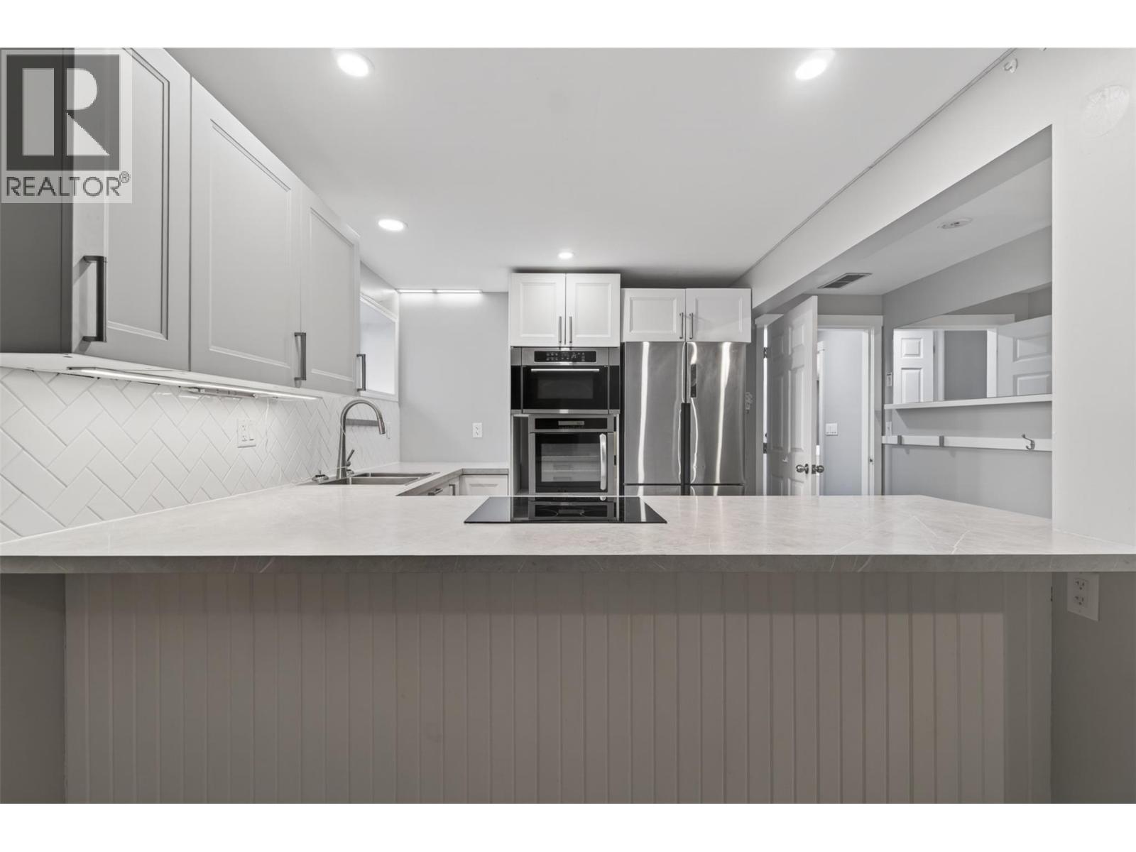 1453 Okanagan Avenue Ne, Salmon Arm, British Columbia  V1E 1N5 - Photo 40 - 10383284