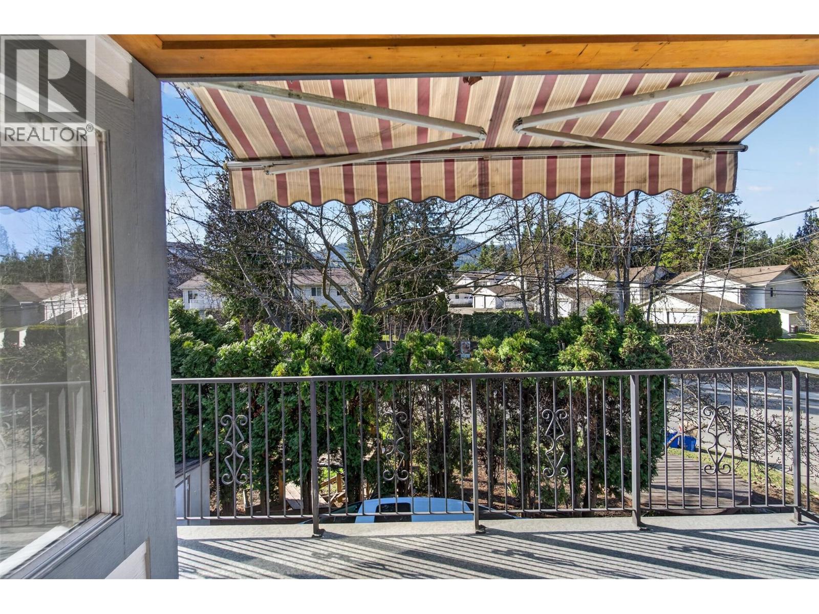 1453 Okanagan Avenue Ne, Salmon Arm, British Columbia  V1E 1N5 - Photo 53 - 10383284