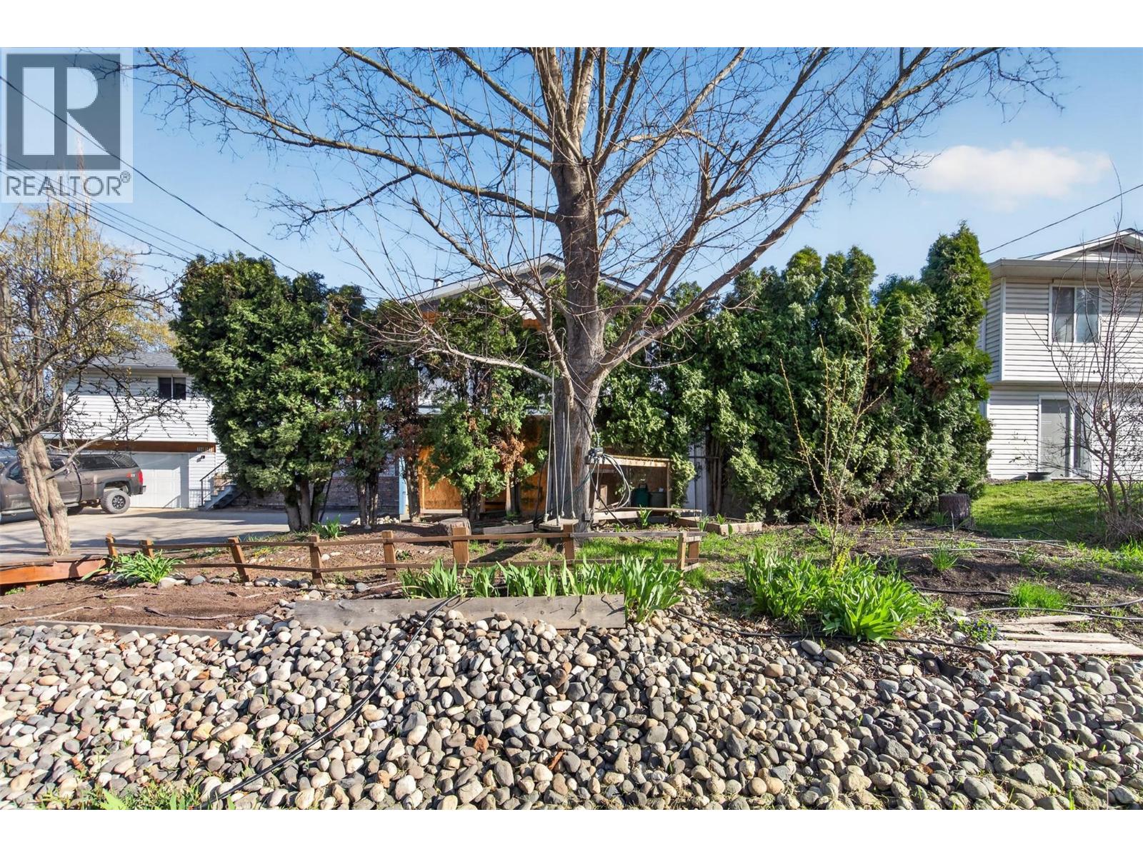 1453 Okanagan Avenue Ne, Salmon Arm, British Columbia  V1E 1N5 - Photo 76 - 10383284