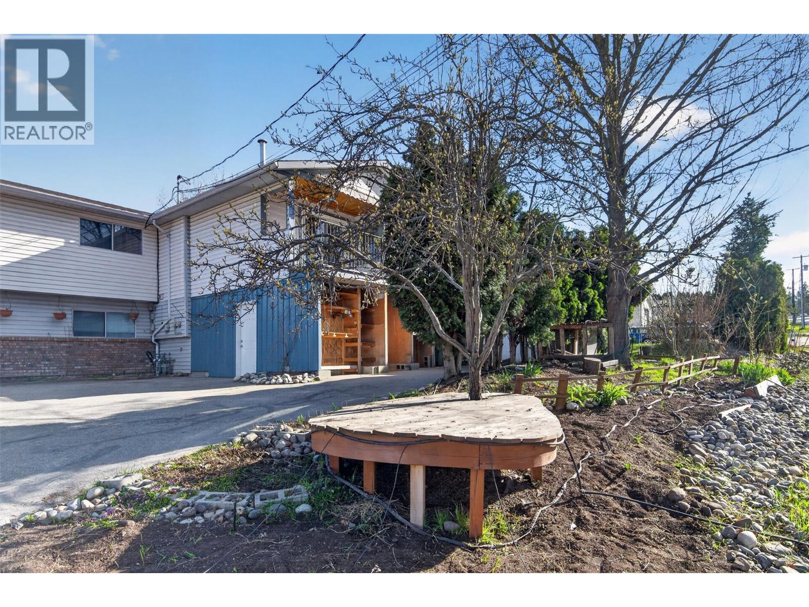 1453 Okanagan Avenue Ne, Salmon Arm, British Columbia  V1E 1N5 - Photo 77 - 10383284