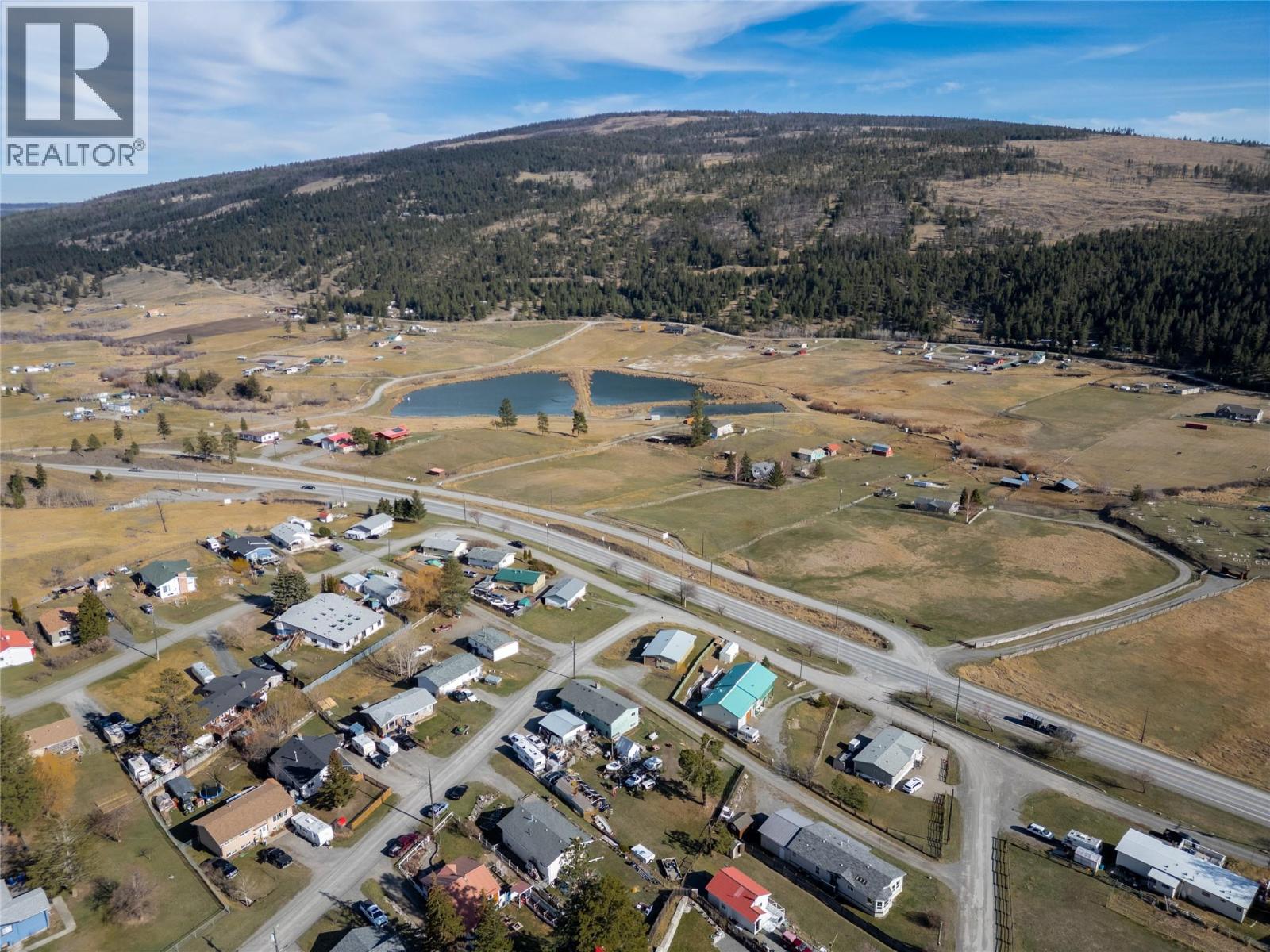 400 Fir Avenue, Clinton, British Columbia  V0K 1K0 - Photo 10 - 10383192