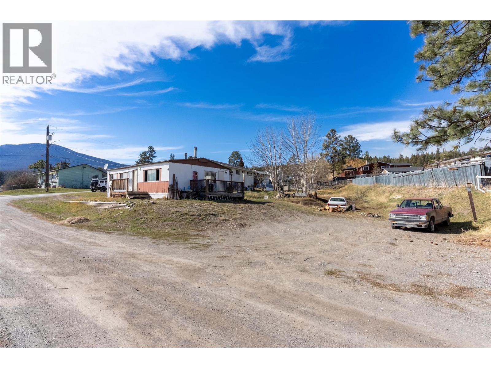 400 Fir Avenue, Clinton, British Columbia  V0K 1K0 - Photo 18 - 10383192