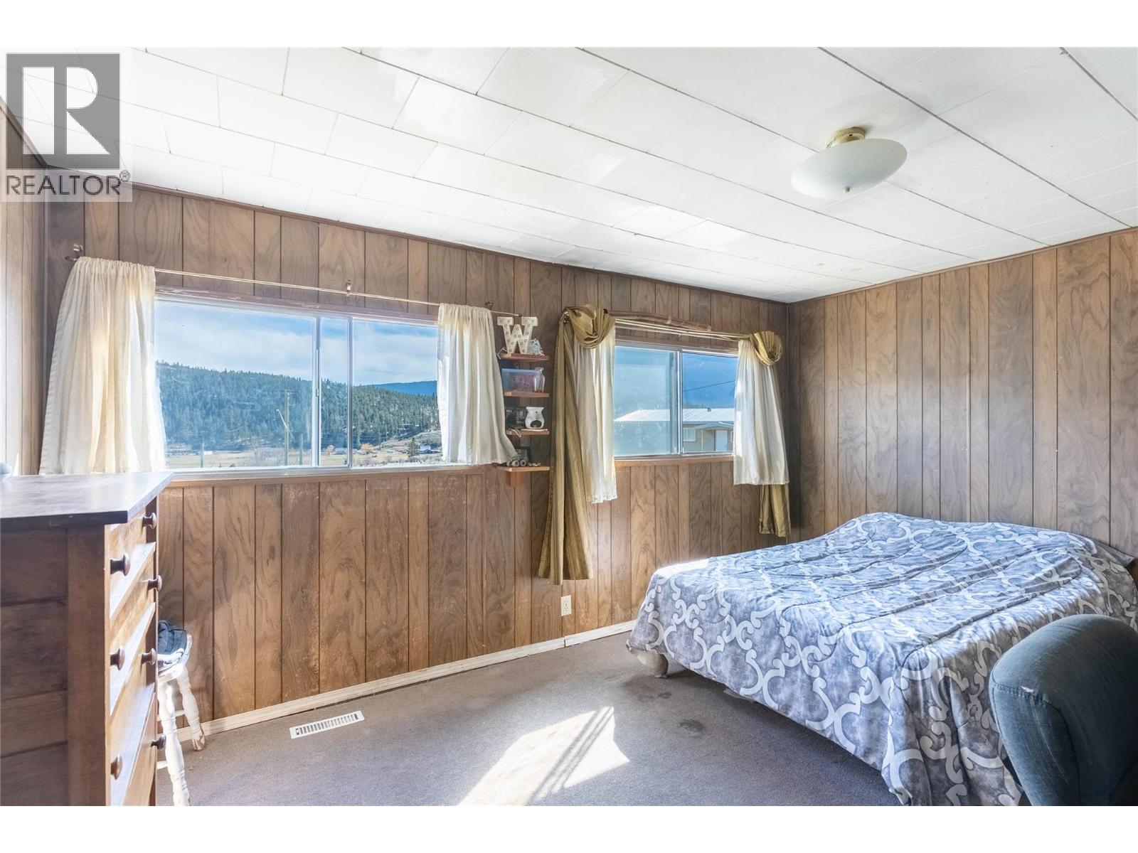 400 Fir Avenue, Clinton, British Columbia  V0K 1K0 - Photo 24 - 10383192