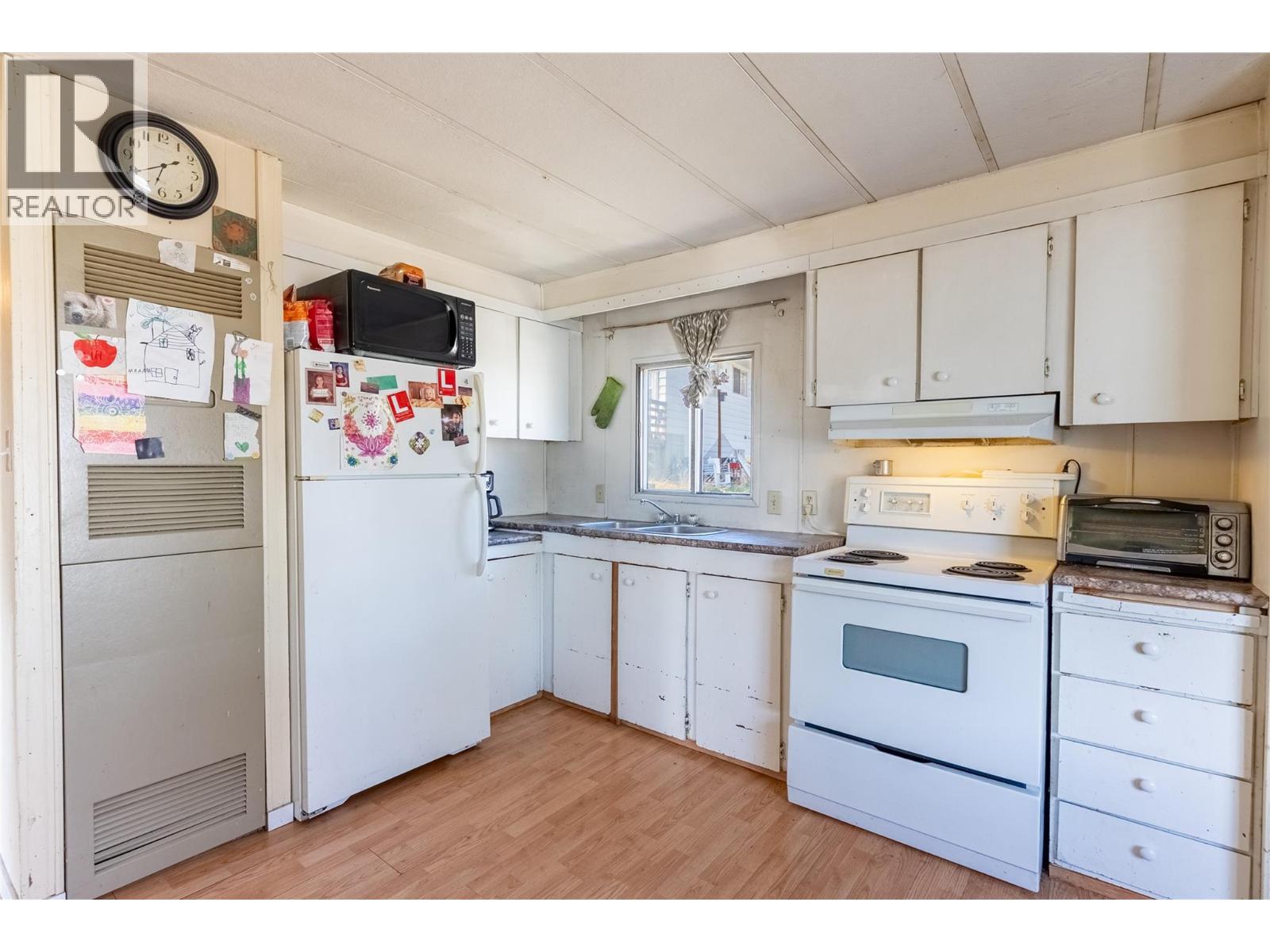 400 Fir Avenue, Clinton, British Columbia  V0K 1K0 - Photo 30 - 10383192