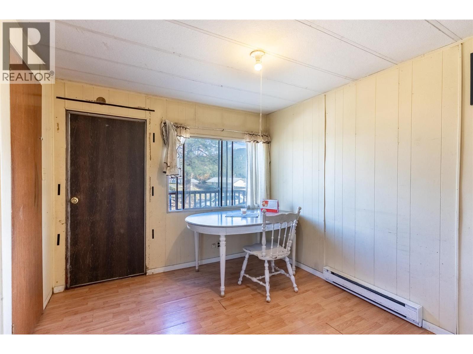 400 Fir Avenue, Clinton, British Columbia  V0K 1K0 - Photo 32 - 10383192