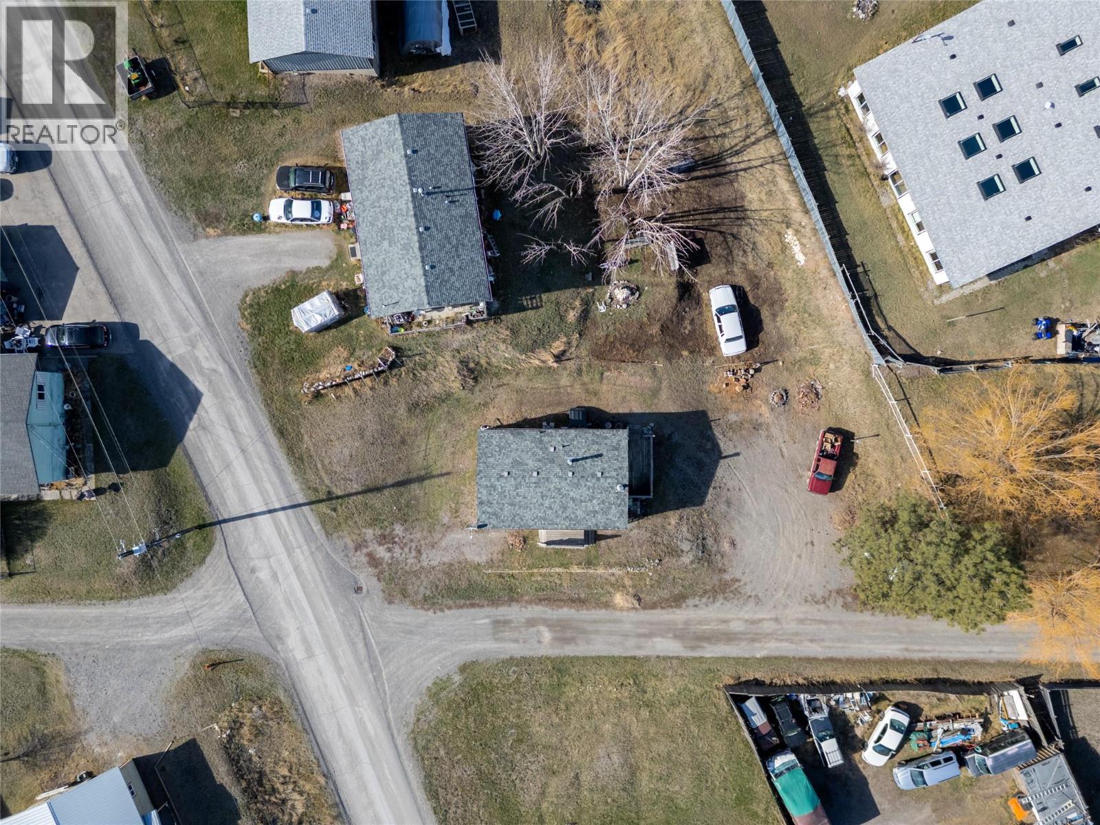 400 Fir Avenue, Clinton, British Columbia  V0K 1K0 - Photo 6 - 10383192