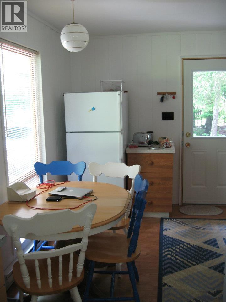 3848 Rock Island Road, Nakusp, British Columbia  V0G 1R1 - Photo 15 - 10383121