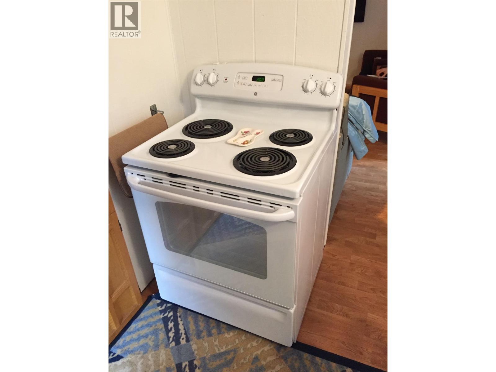 3848 Rock Island Road, Nakusp, British Columbia  V0G 1R1 - Photo 16 - 10383121