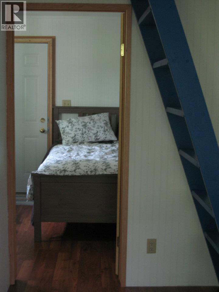 3848 Rock Island Road, Nakusp, British Columbia  V0G 1R1 - Photo 19 - 10383121