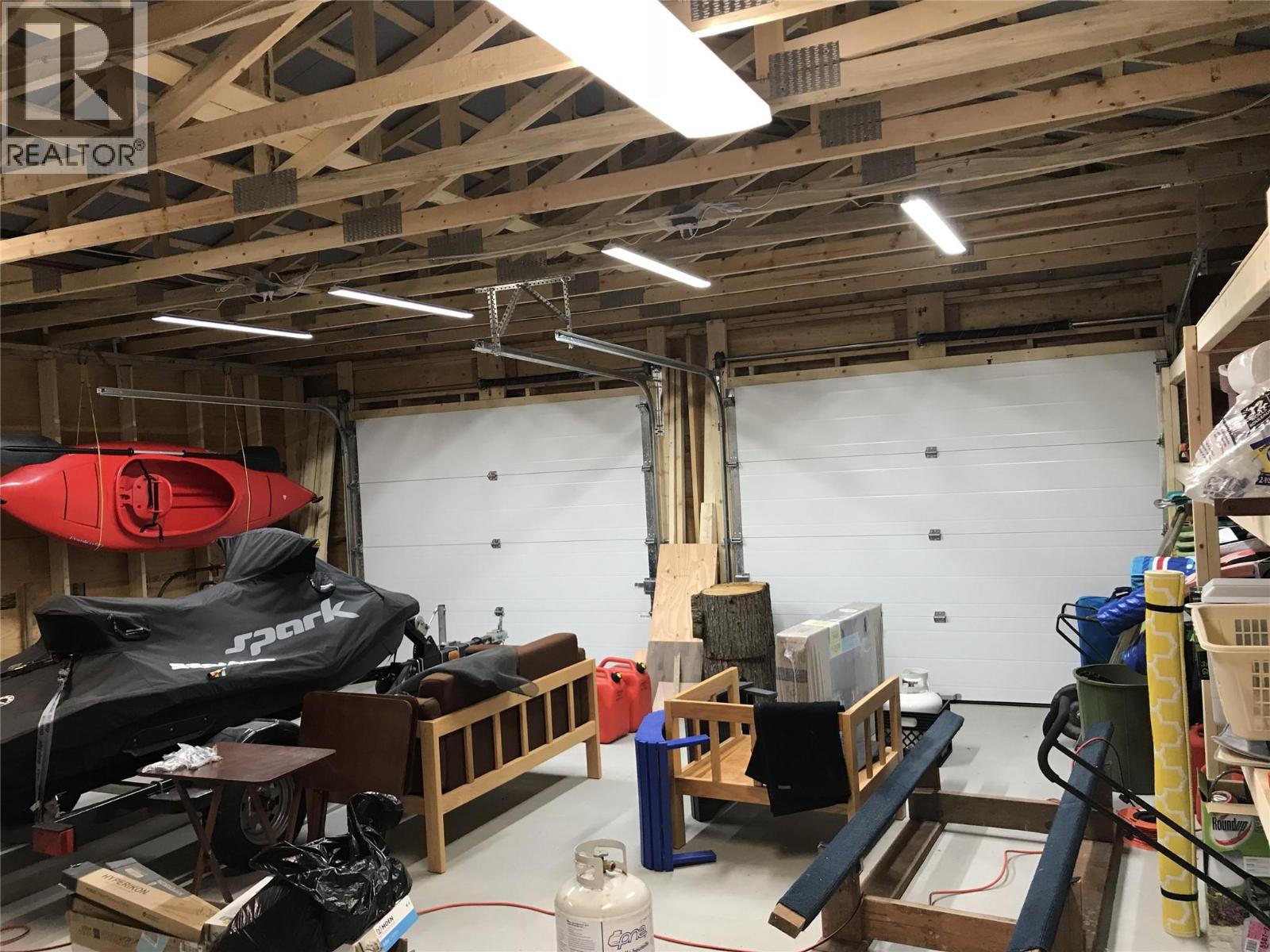 3848 Rock Island Road, Nakusp, British Columbia  V0G 1R1 - Photo 22 - 10383121