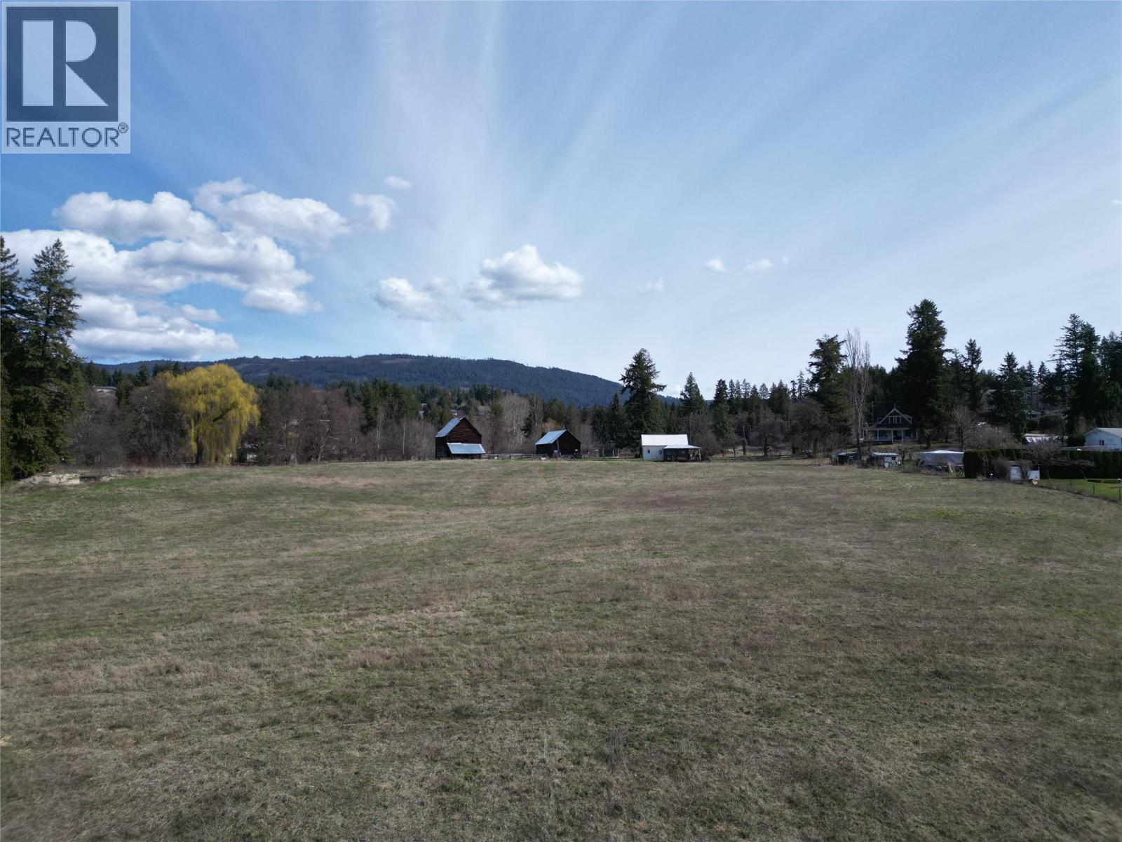 2351 Lakeshore Road Ne, Salmon Arm, British Columbia  V1E 3X9 - Photo 16 - 10382993