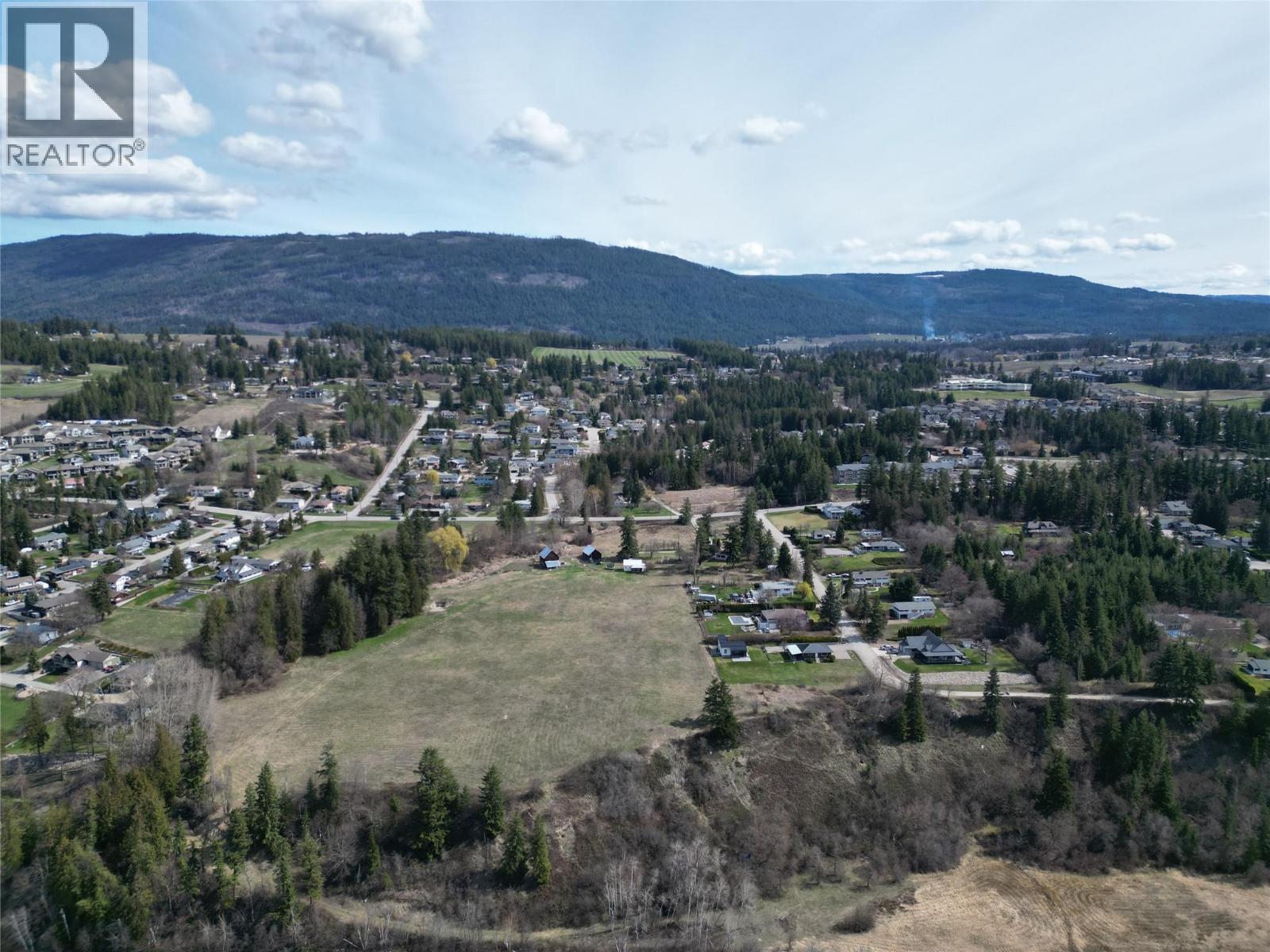 2351 Lakeshore Road Ne, Salmon Arm, British Columbia  V1E 3X9 - Photo 8 - 10382993