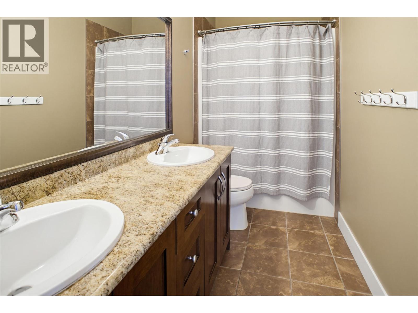 2046 Robson Place Unit# 6, Kamloops, British Columbia  V2E 0A5 - Photo 13 - 10383184