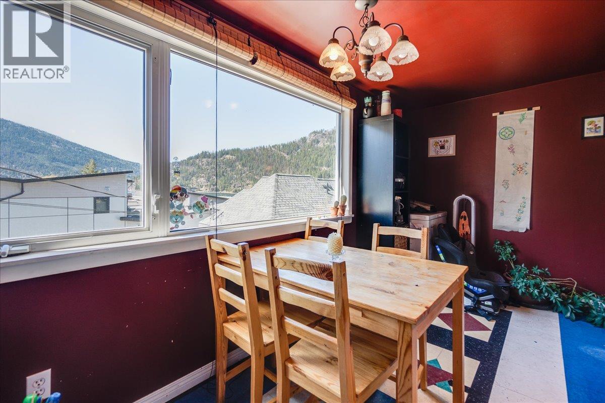 210 Park Street, Nelson, British Columbia  V1L 2G6 - Photo 14 - 10383164