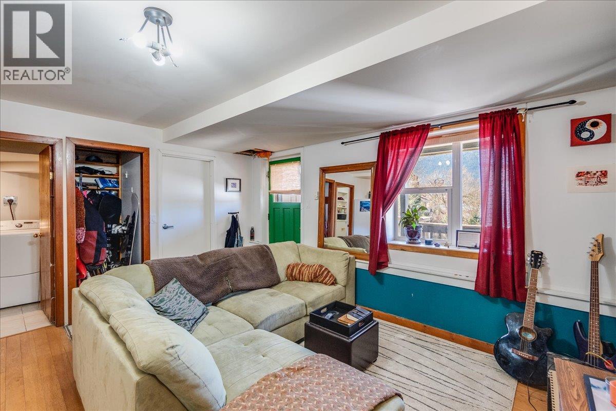 210 Park Street, Nelson, British Columbia  V1L 2G6 - Photo 28 - 10383164