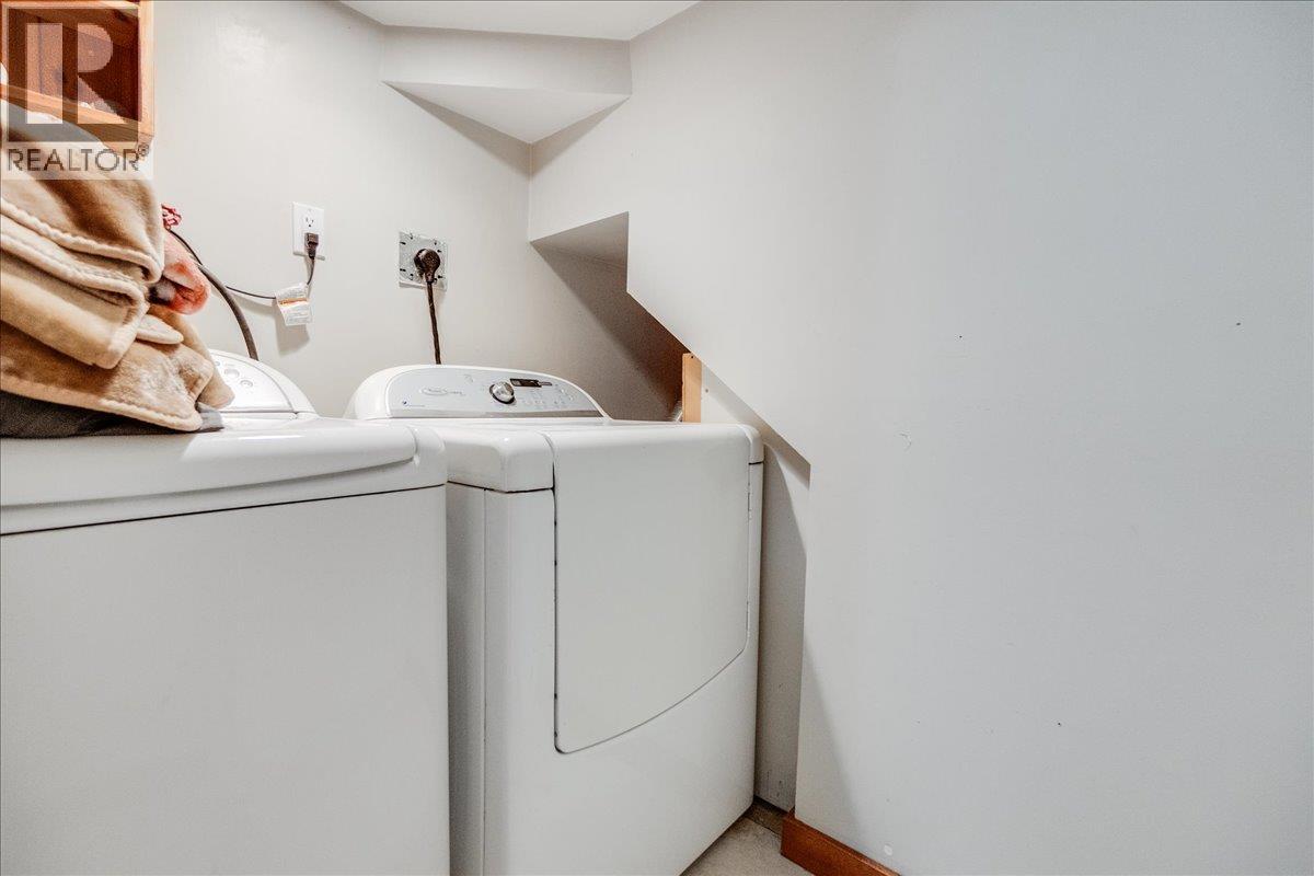 210 Park Street, Nelson, British Columbia  V1L 2G6 - Photo 35 - 10383164