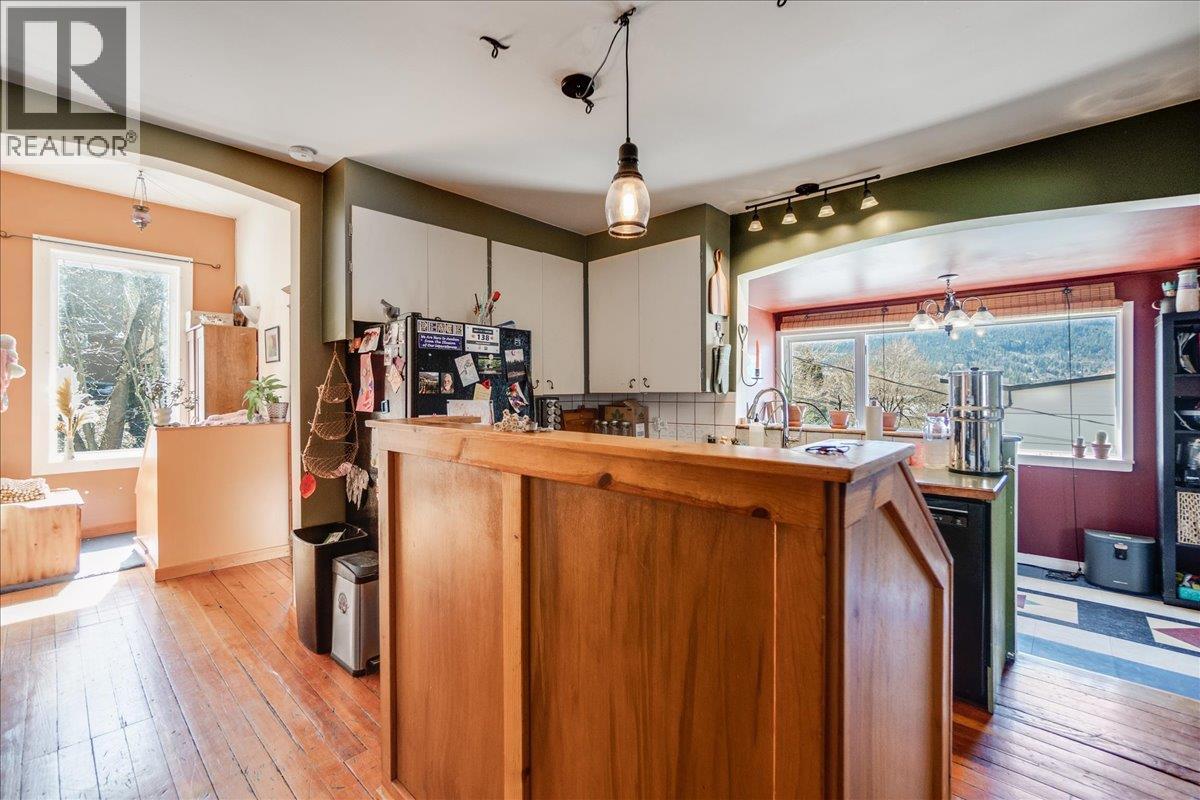 210 Park Street, Nelson, British Columbia  V1L 2G6 - Photo 8 - 10383164