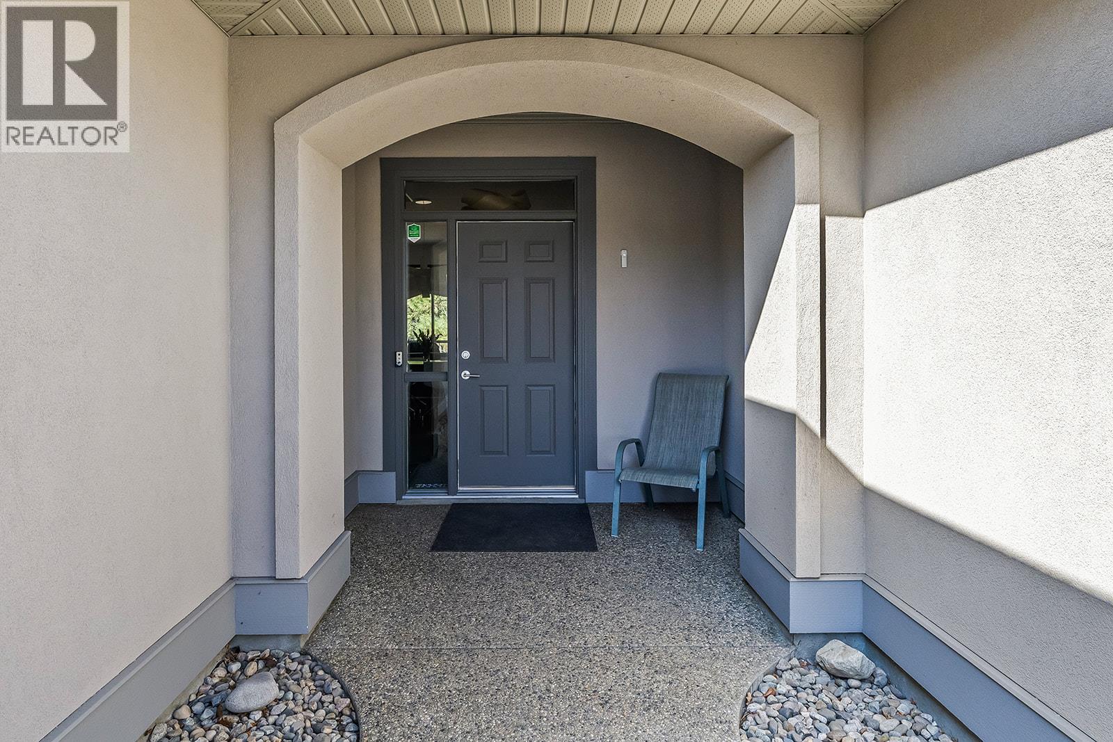 4150 Gallaghers Forest S, Kelowna, British Columbia  V1W 5E4 - Photo 2 - 10382681