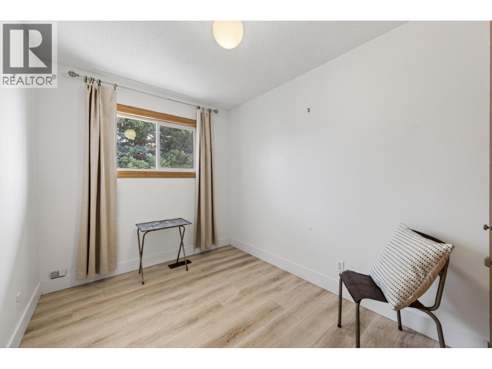 1034 Laroque Street, Kamloops, British Columbia  V2B 5L5 - Photo 16 - 10381664