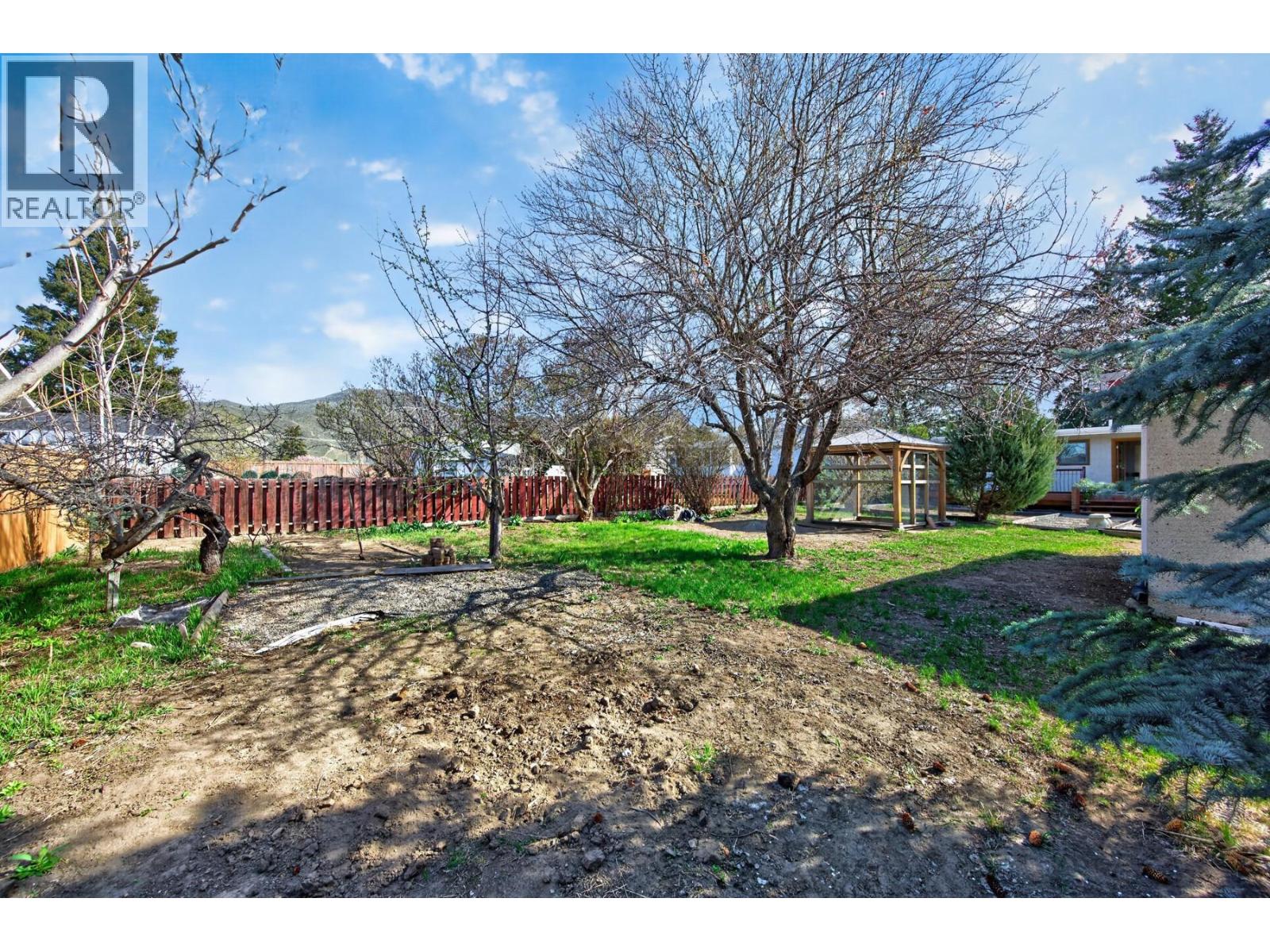 1034 Laroque Street, Kamloops, British Columbia  V2B 5L5 - Photo 30 - 10381664
