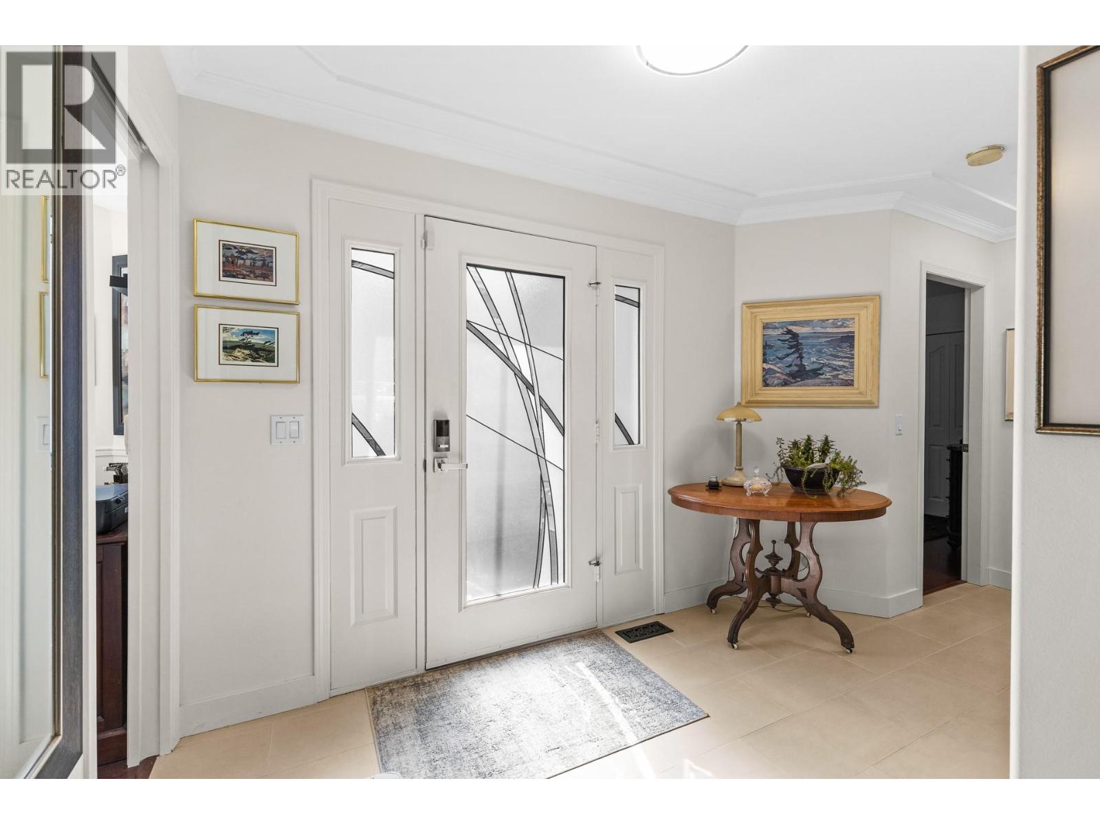 1112 Lanfranco Road, Kelowna, British Columbia  V1W 3W5 - Photo 2 - 10382924