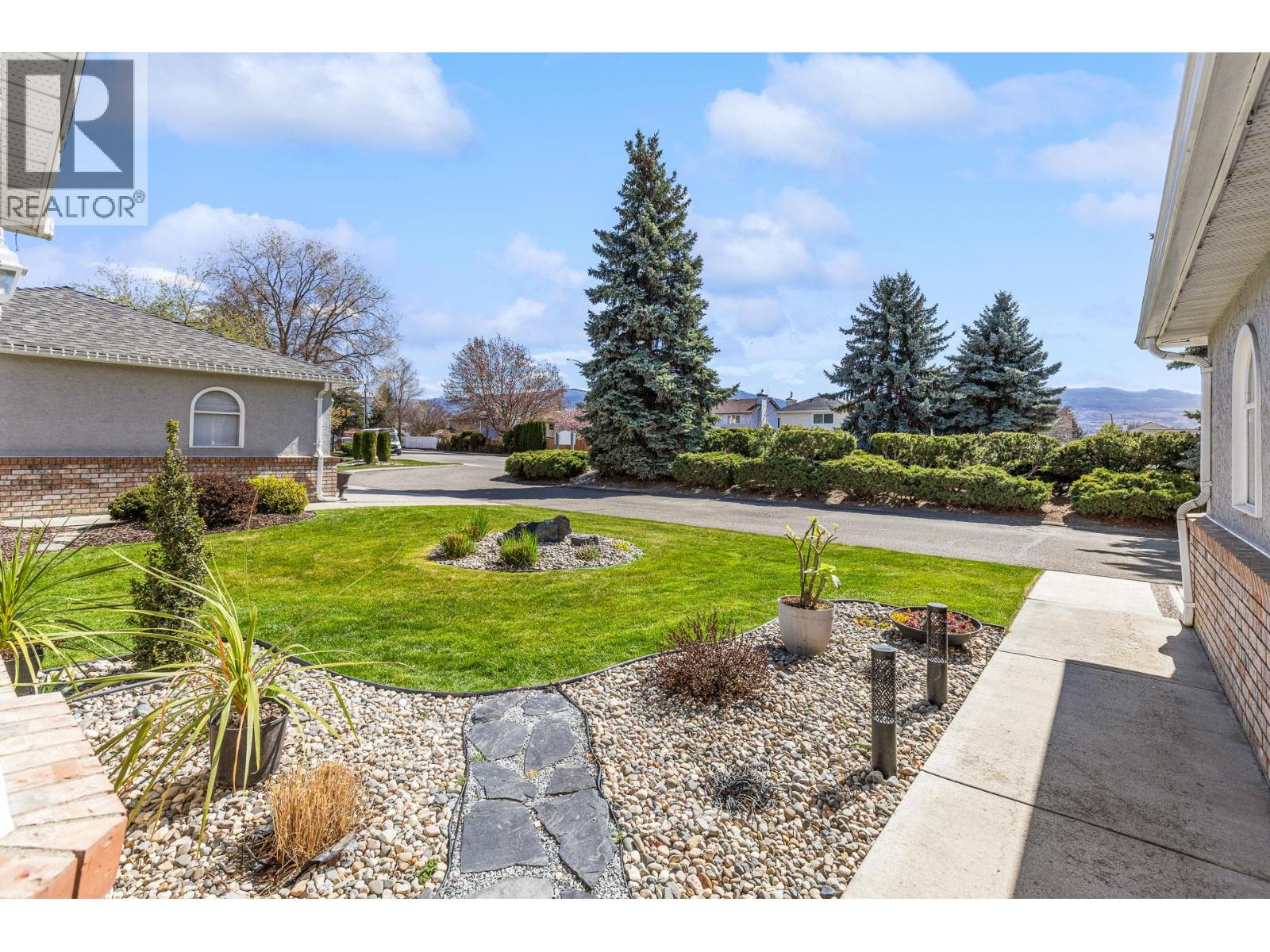 1112 Lanfranco Road, Kelowna, British Columbia  V1W 3W5 - Photo 45 - 10382924