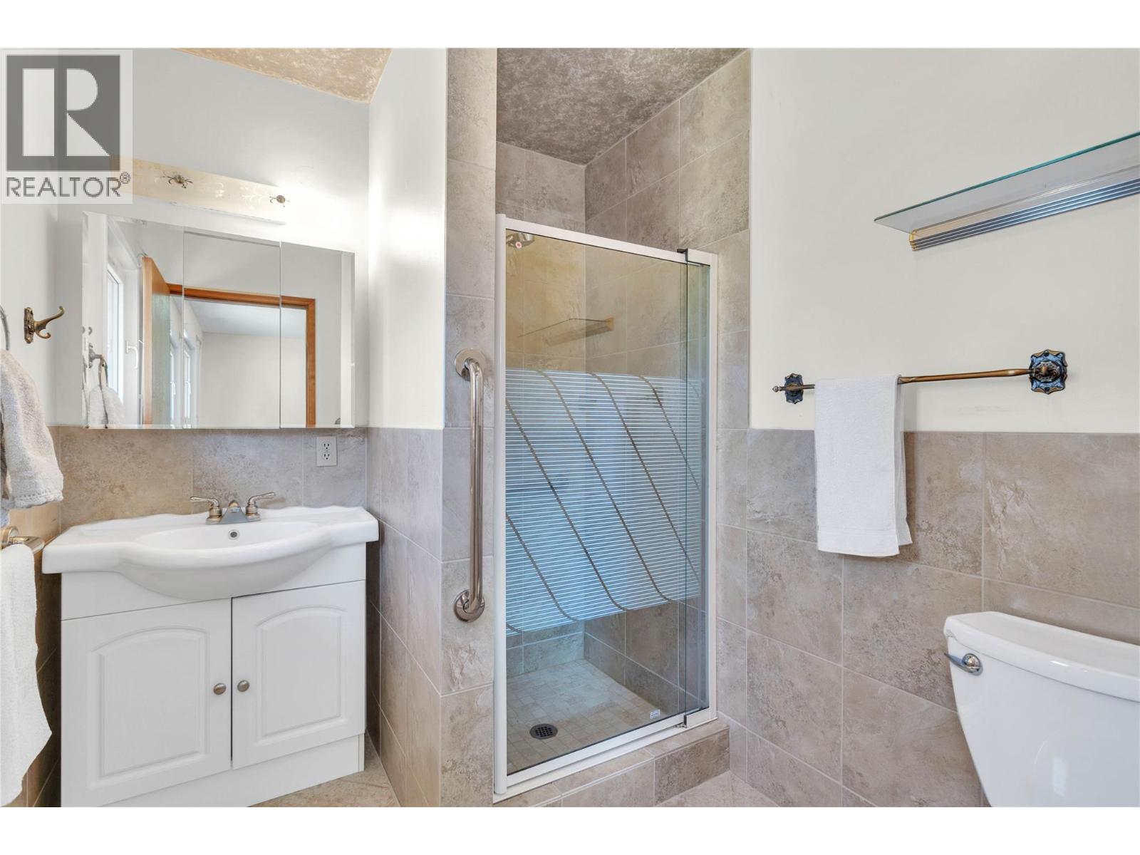 3915 Trepanier Heights Avenue, Peachland, British Columbia  V0H 1X2 - Photo 22 - 10383092