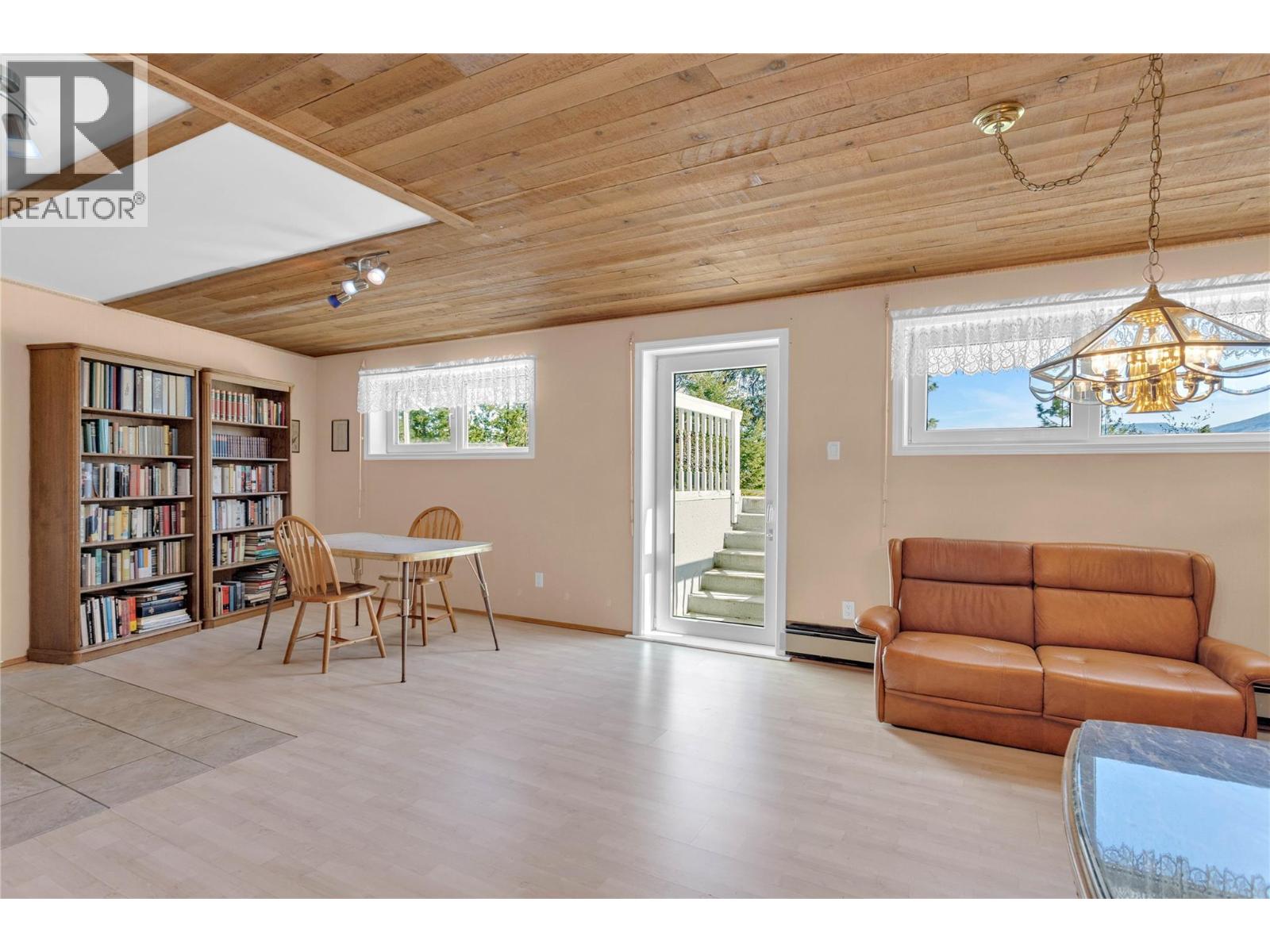 3915 Trepanier Heights Avenue, Peachland, British Columbia  V0H 1X2 - Photo 26 - 10383092