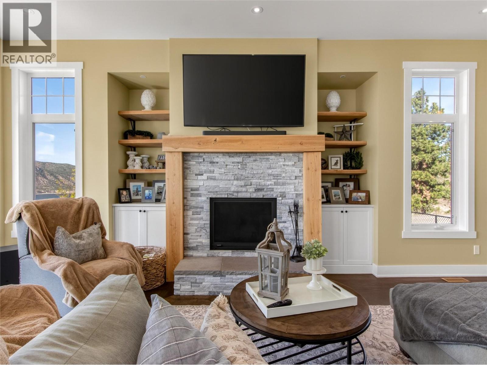 1276 Riddle Road, Penticton, British Columbia  V2A 8X2 - Photo 7 - 10381824