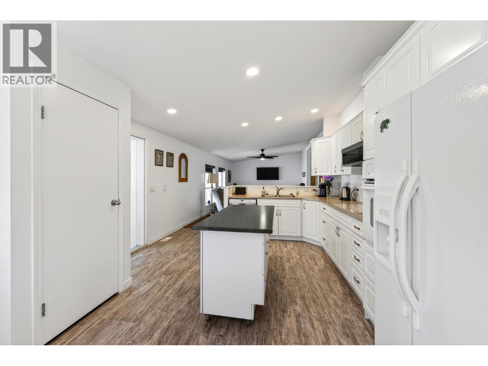 1036 11th Street N Unit# 91, Golden, British Columbia  V0A 1H0 - Photo 12 - 10383293