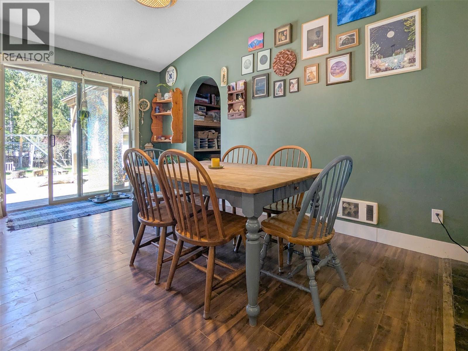 1007 Harold Street, Slocan, British Columbia  V0G 2C0 - Photo 20 - 10383250